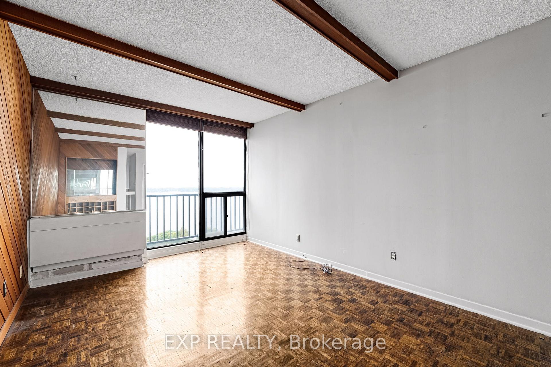 Photo 21 of Unit 1420, 33 Harbour Square, Toronto, Waterfront Communities — HOMEH