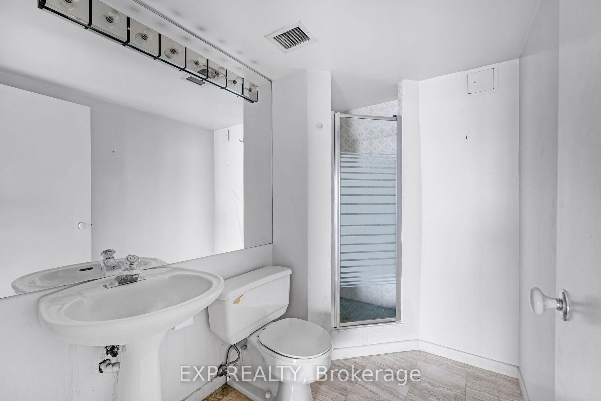 Photo 22 of Unit 1420, 33 Harbour Square, Toronto, Waterfront Communities — HOMEH