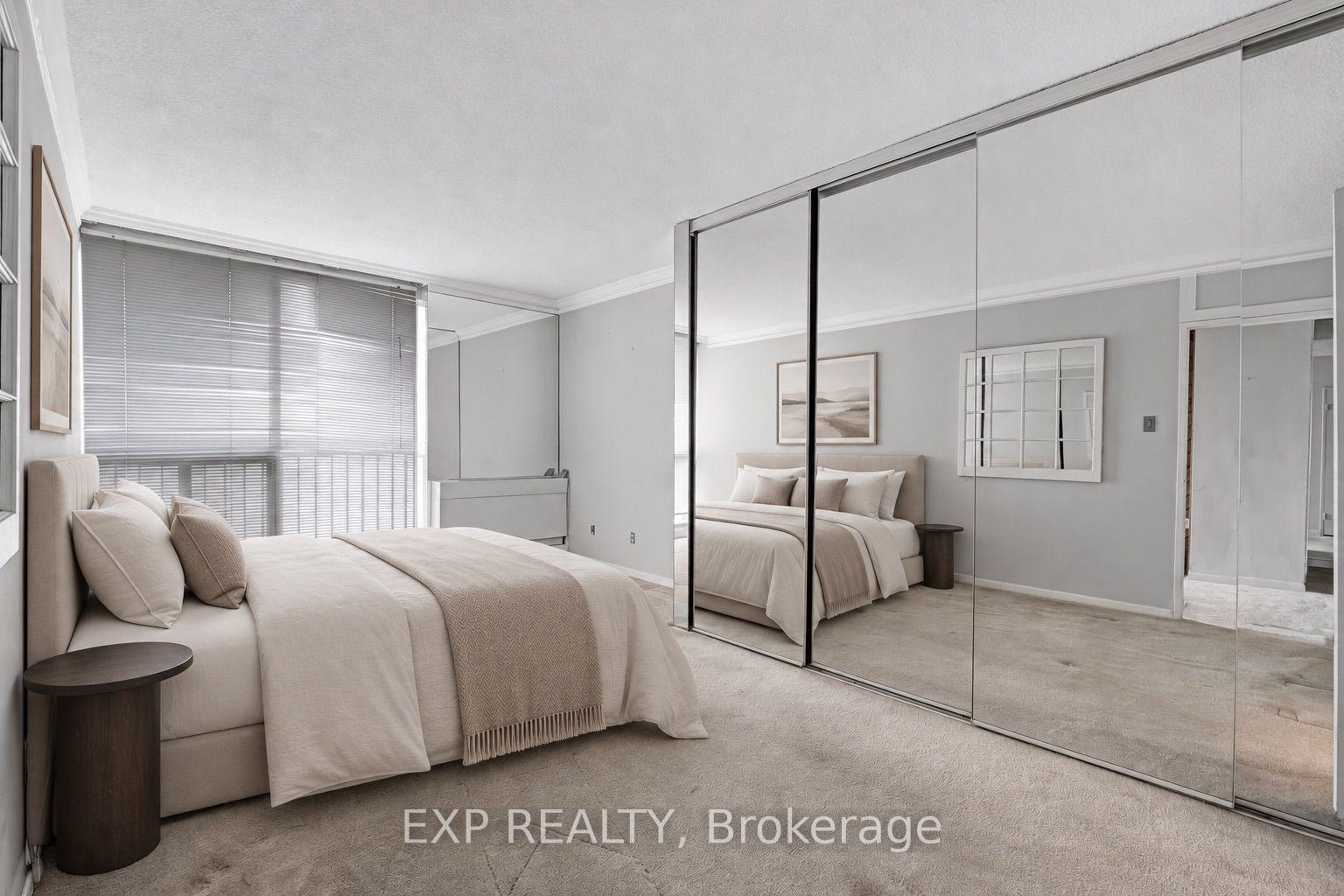Photo 23 of Unit 1420, 33 Harbour Square, Toronto, Waterfront Communities — HOMEH