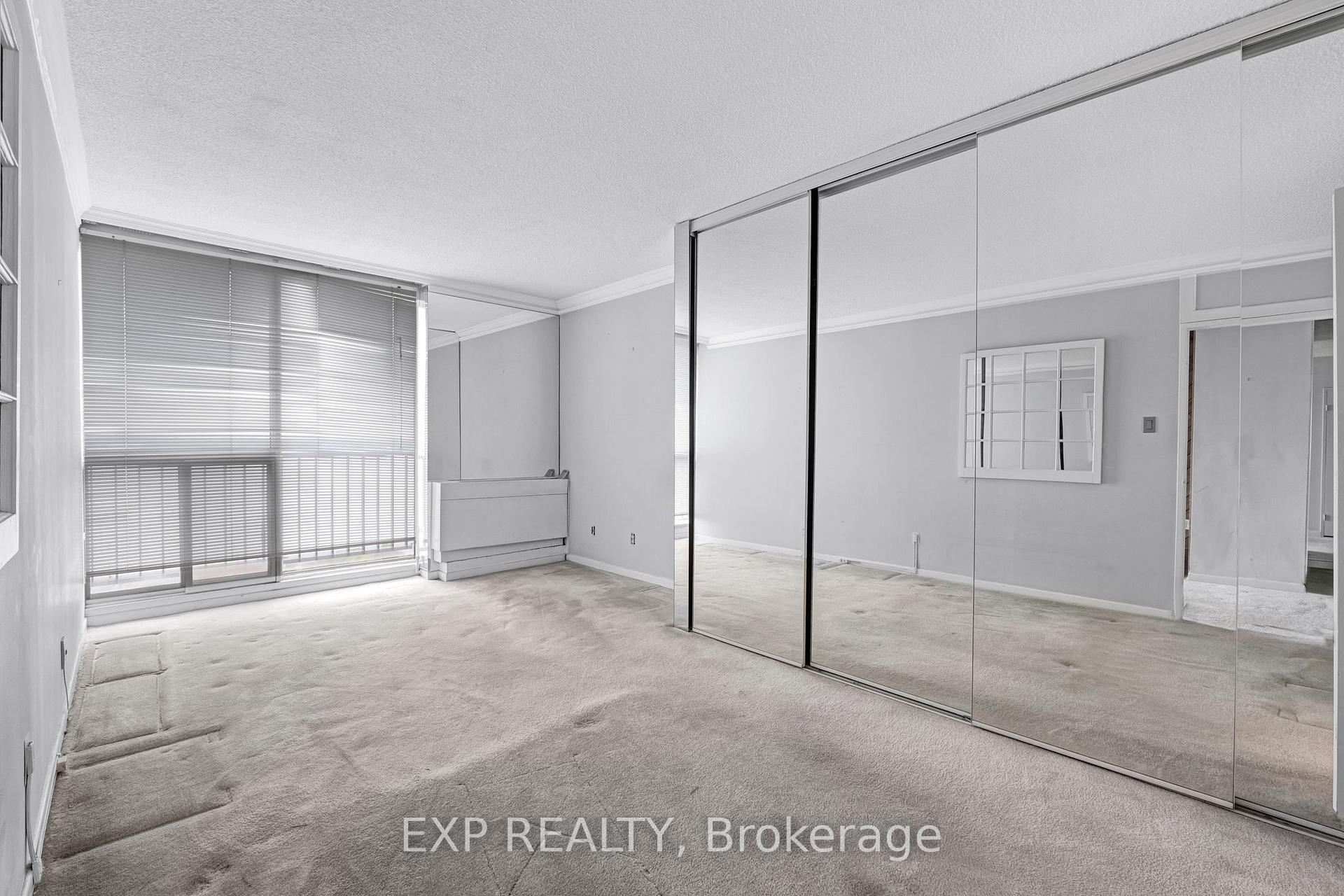 Photo 24 of Unit 1420, 33 Harbour Square, Toronto, Waterfront Communities — HOMEH