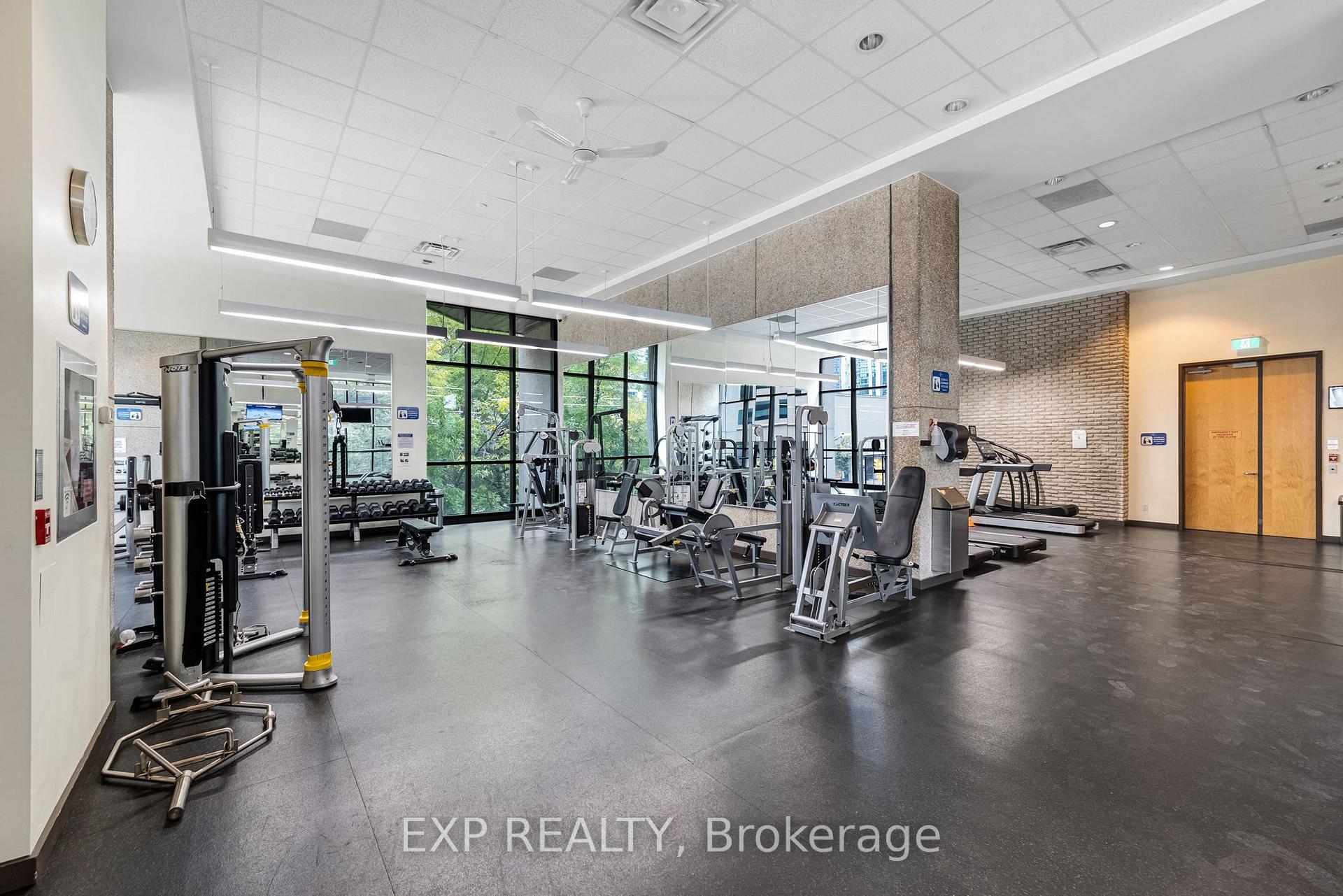 Photo 34 of Unit 1420, 33 Harbour Square, Toronto, Waterfront Communities — HOMEH