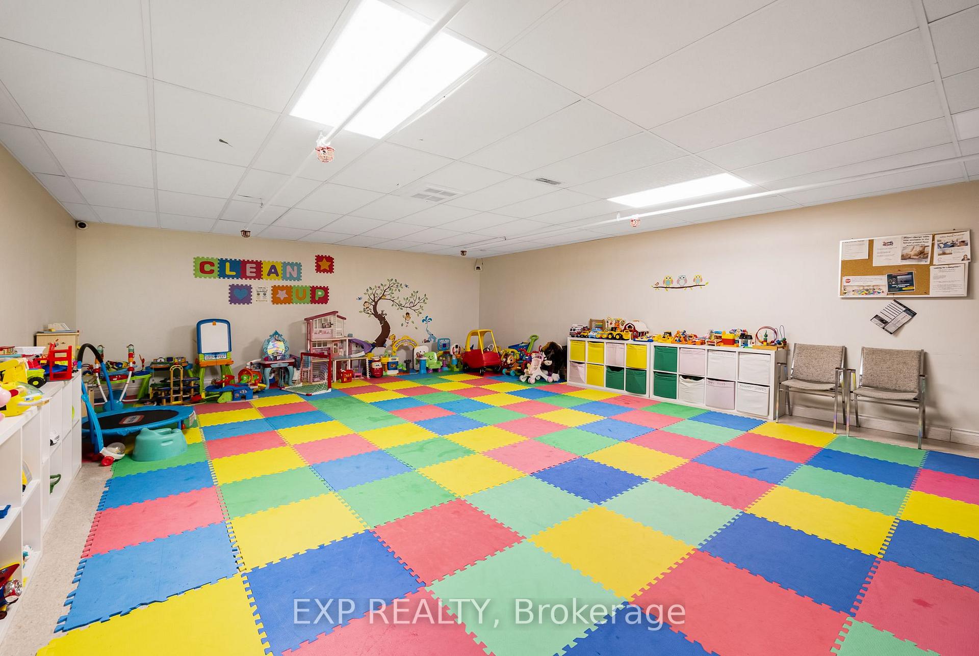 Photo 38 of Unit 1420, 33 Harbour Square, Toronto, Waterfront Communities — HOMEH