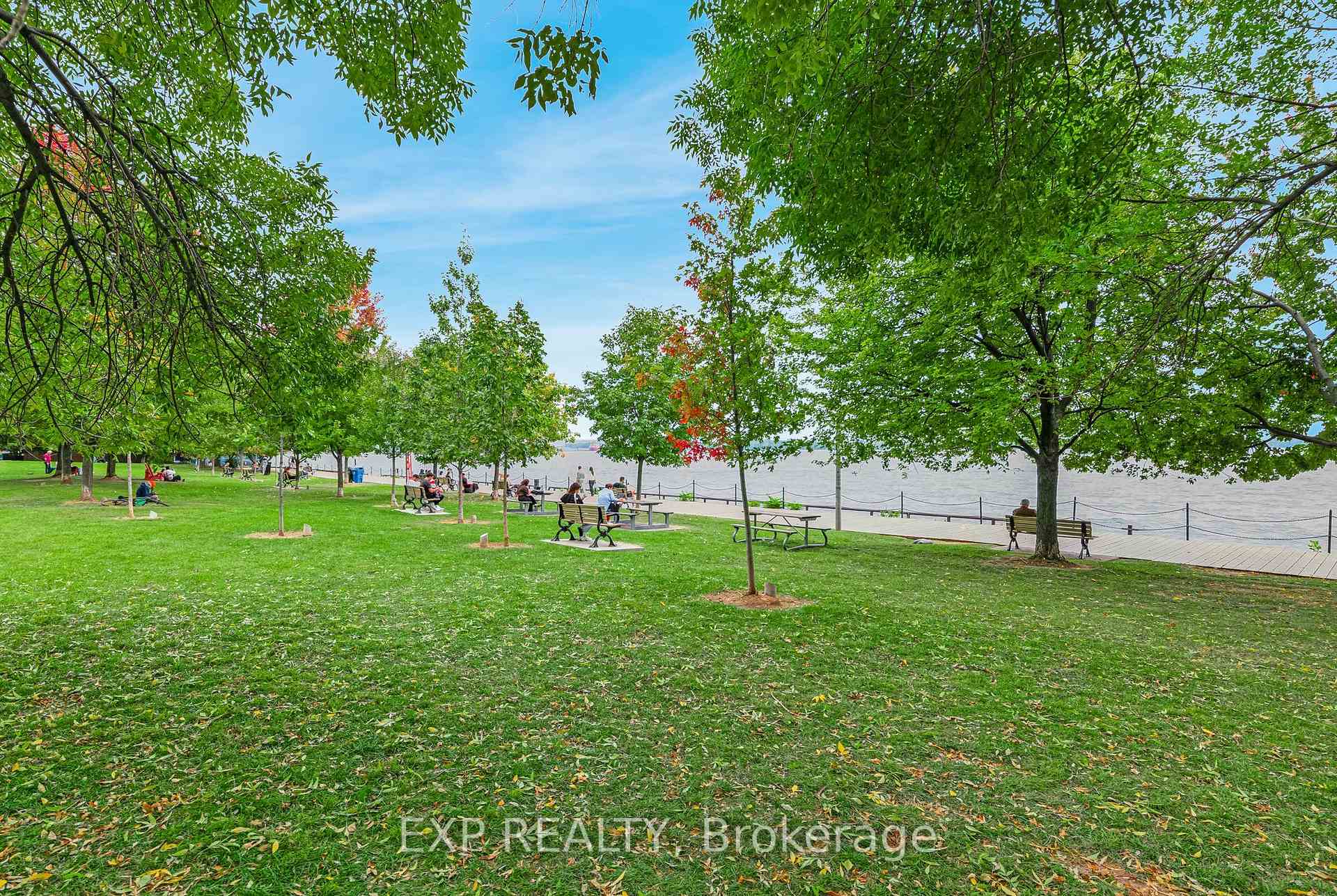 Photo 39 of Unit 1420, 33 Harbour Square, Toronto, Waterfront Communities — HOMEH