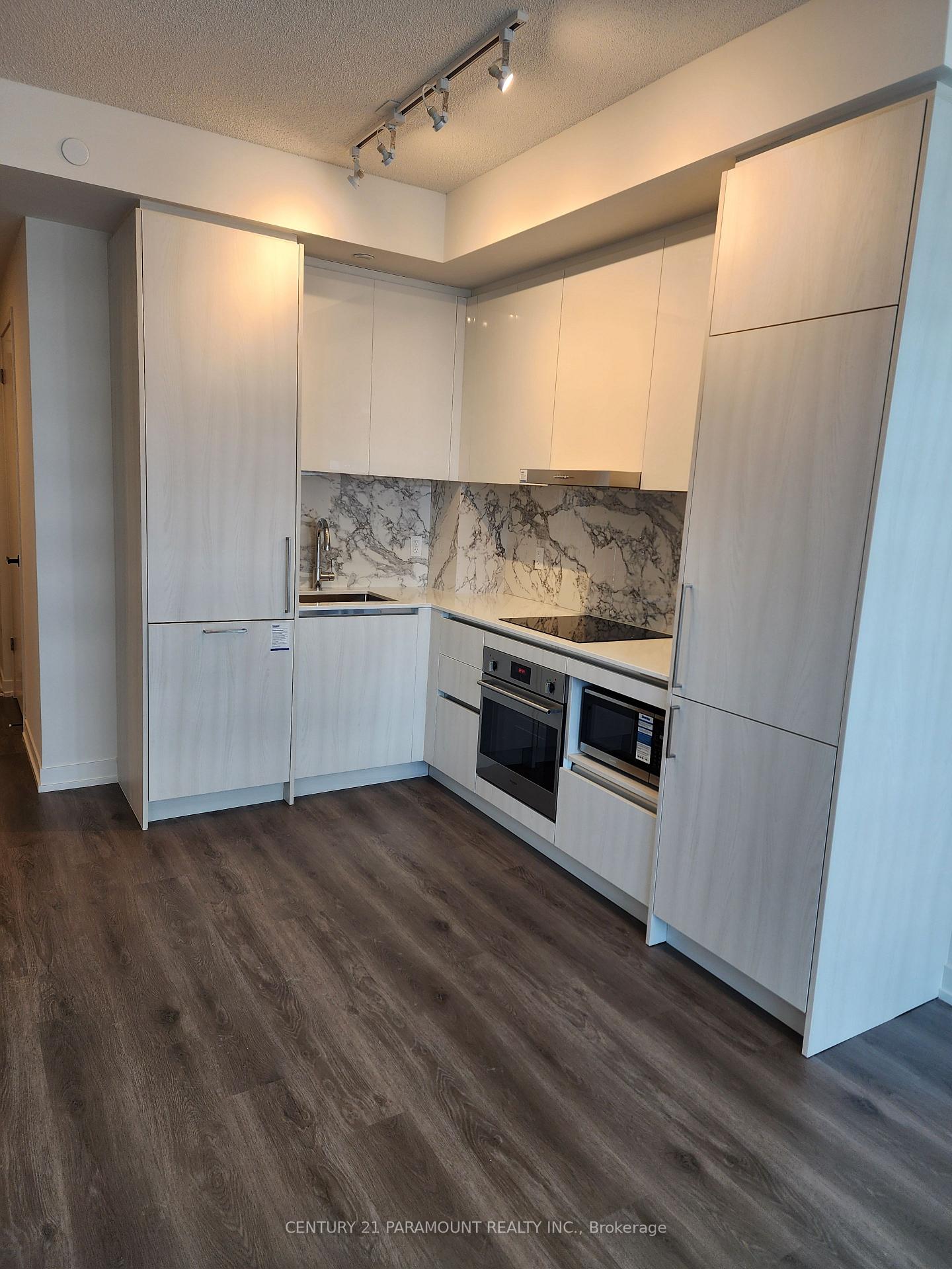 Photo 8 of Unit 4301, 225 Commerce Street, Vaughan, Vaughan Corporate Centre — HOMEH