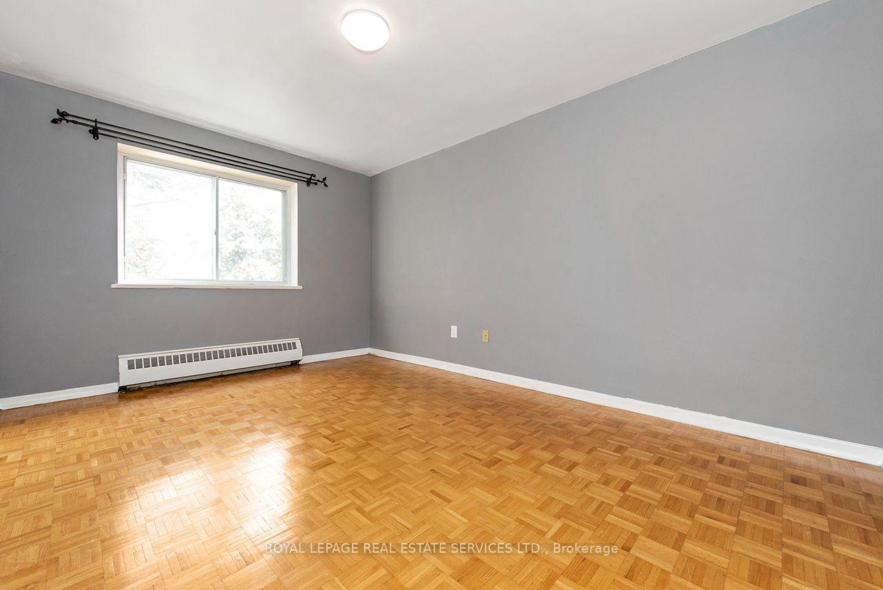 Photo 18 of Unit 305, 385 Browns Line, Etobicoke, Alderwood — HOMEH