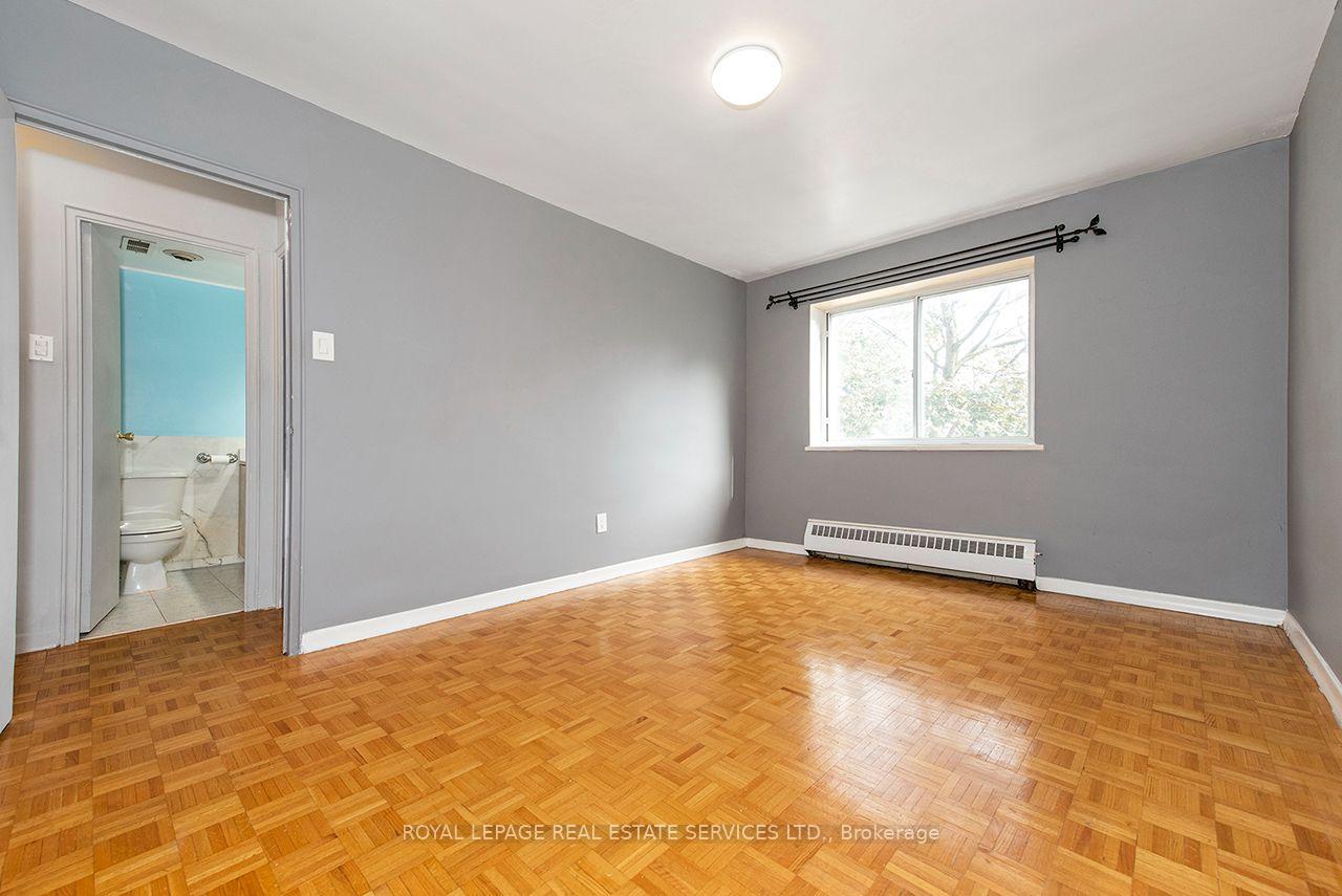 Photo 19 of Unit 305, 385 Browns Line, Etobicoke, Alderwood — HOMEH