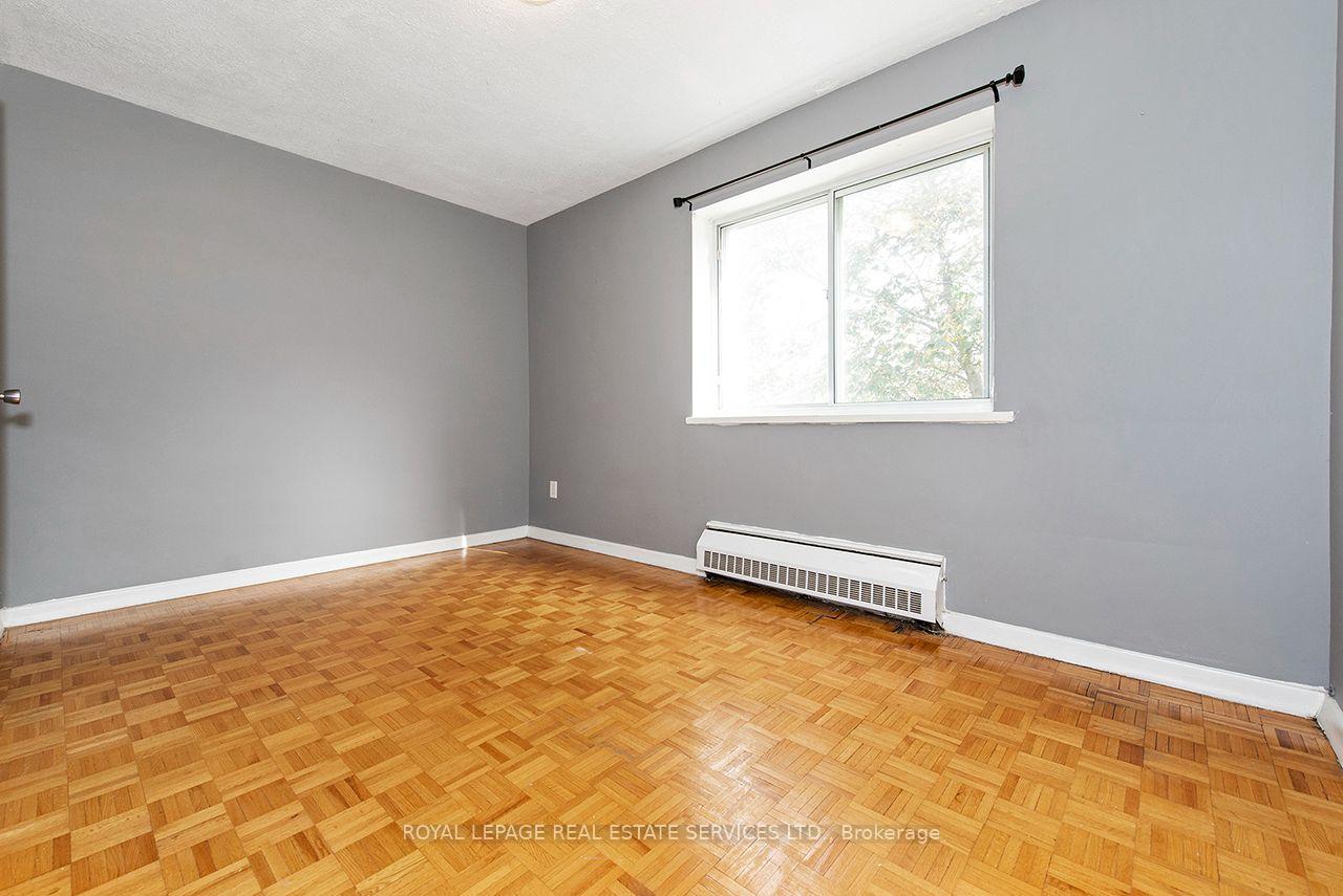 Photo 21 of Unit 305, 385 Browns Line, Etobicoke, Alderwood — HOMEH