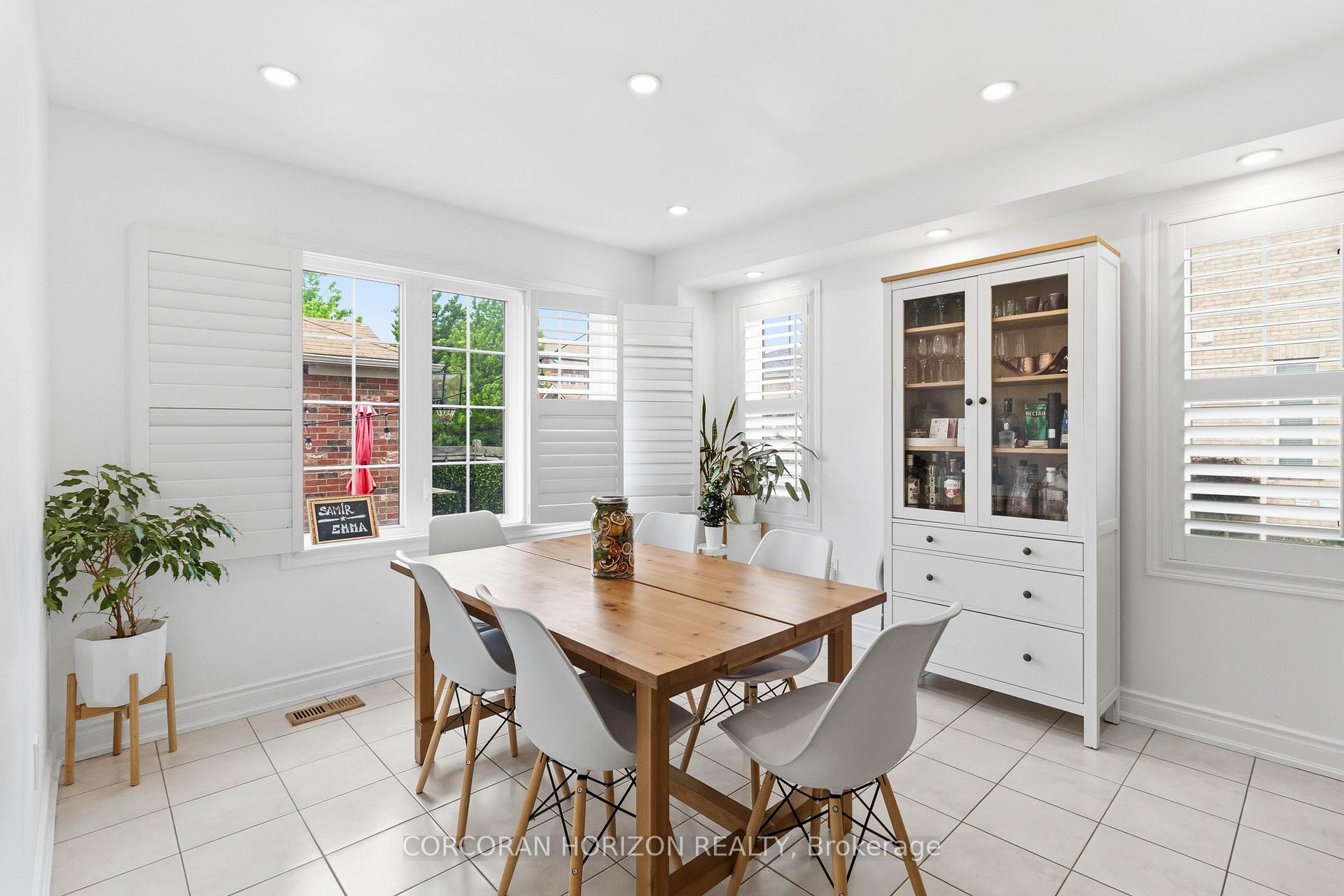 Photo 17 of 3216 Robert Brown Boulevard, Oakville, Glenorchy — HOMEH
