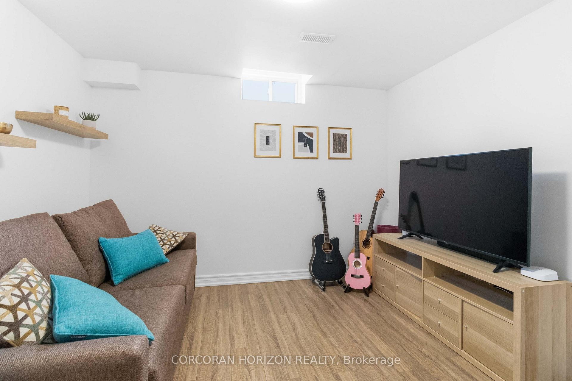 Photo 39 of 3216 Robert Brown Boulevard, Oakville, Glenorchy — HOMEH