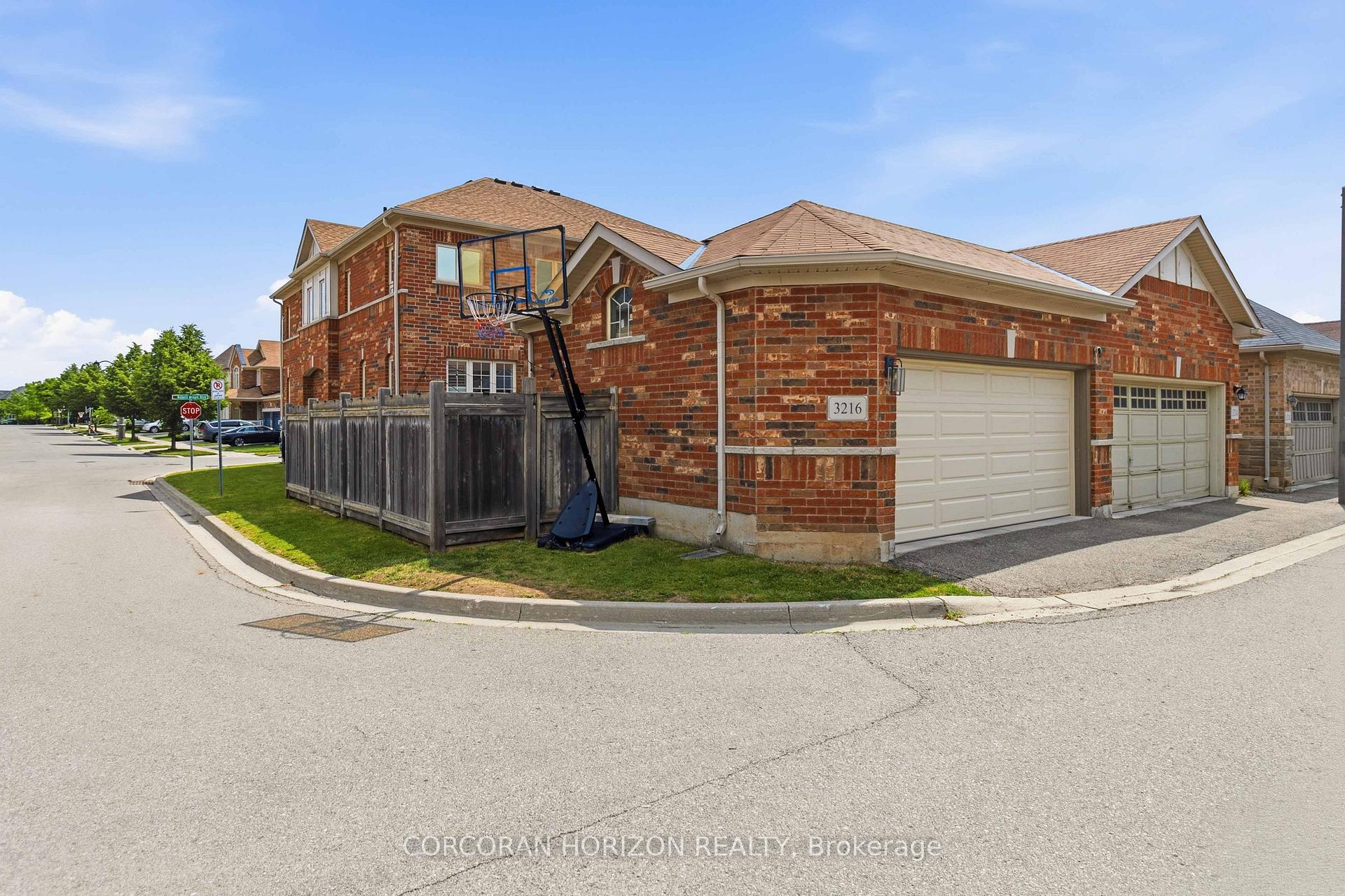 Photo 44 of 3216 Robert Brown Boulevard, Oakville, Glenorchy — HOMEH