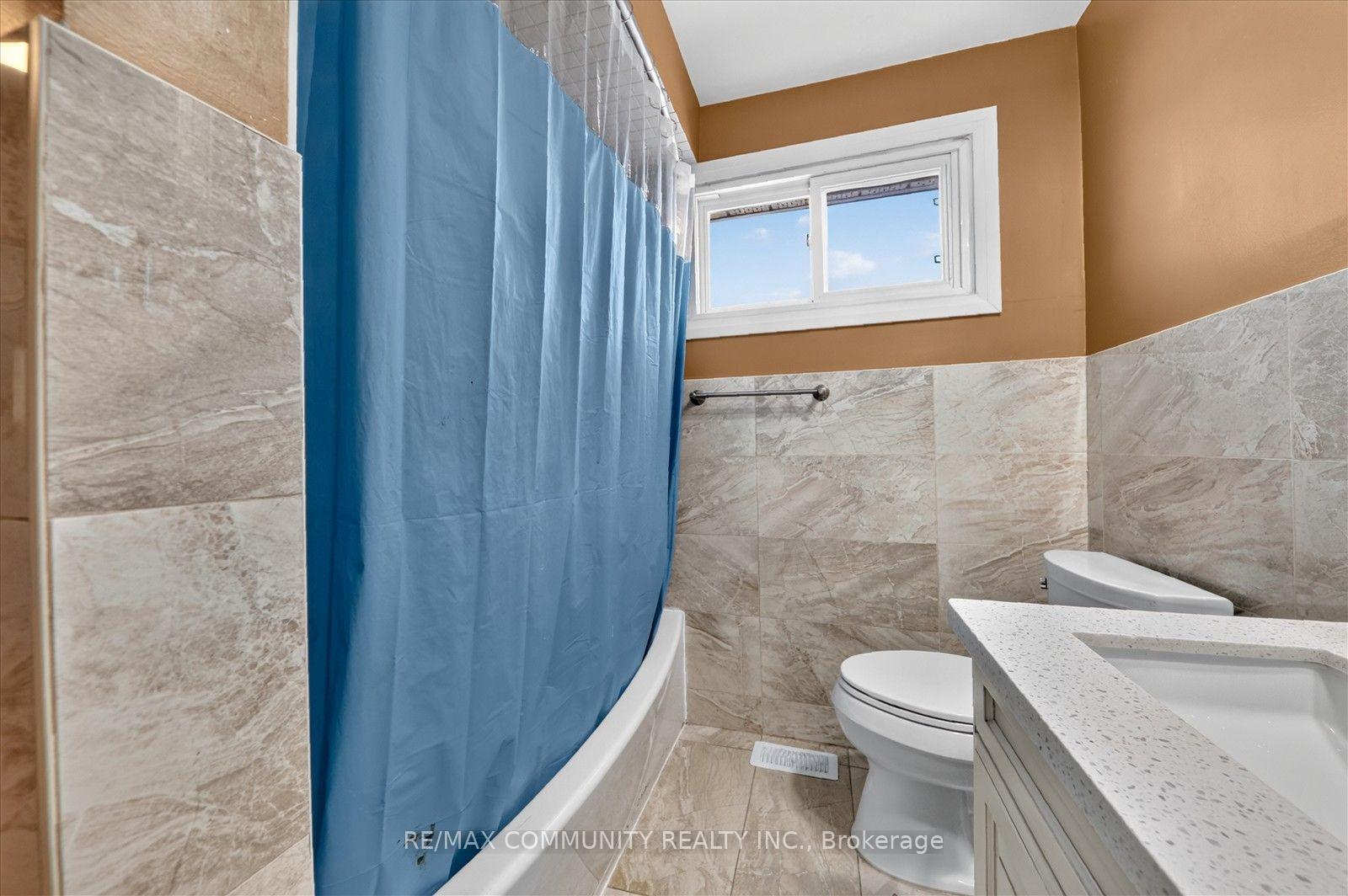 Photo 19 of 10 Tanya Place, Scarborough, Agincourt South-Malvern West — HOMEH