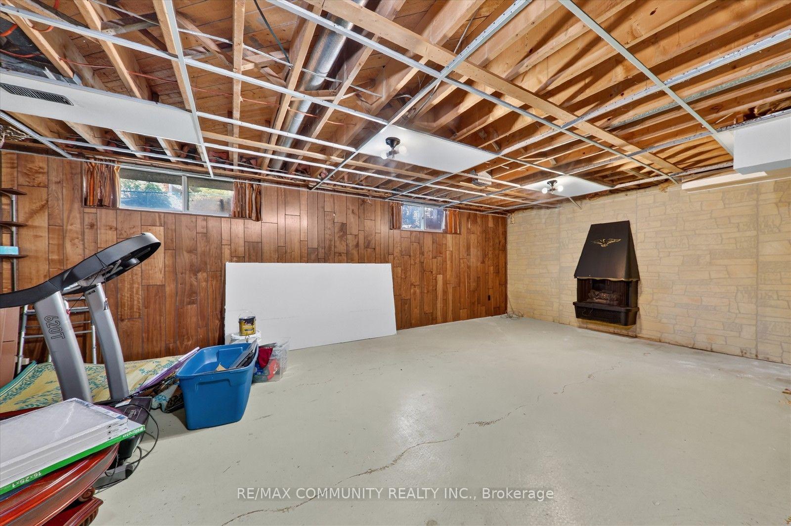 Photo 31 of 10 Tanya Place, Scarborough, Agincourt South-Malvern West — HOMEH