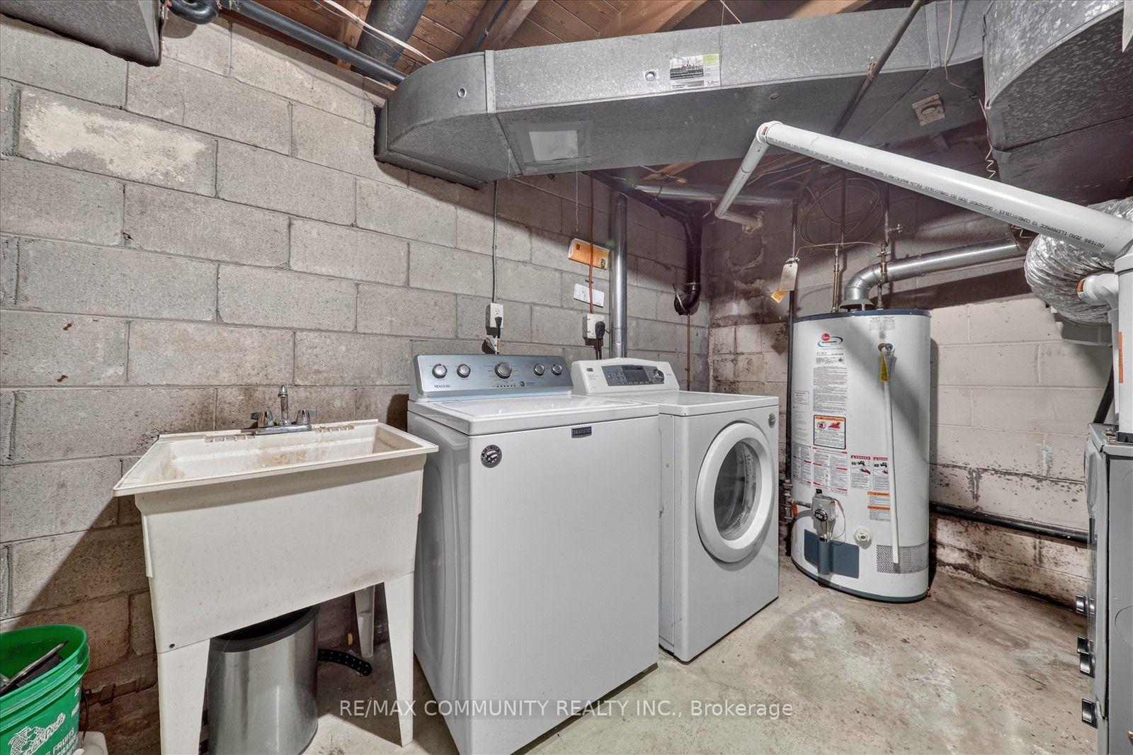 Photo 35 of 10 Tanya Place, Scarborough, Agincourt South-Malvern West — HOMEH