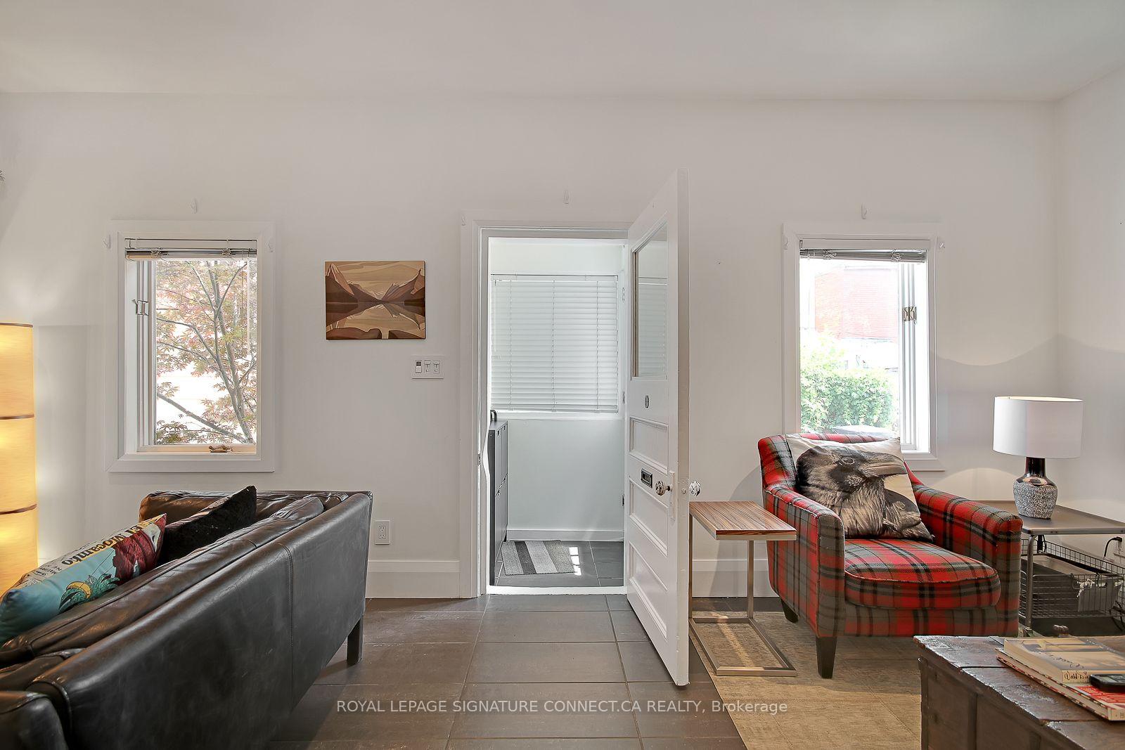 Photo 5 of 7 Ways Lane, Toronto, Trinity-Bellwoods — HOMEH