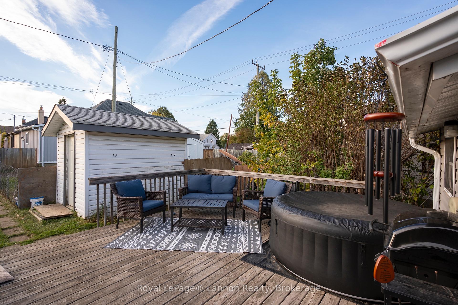 Photo 6 of 1105 Brown Street, Thunder Bay, Westfort — HOMEH