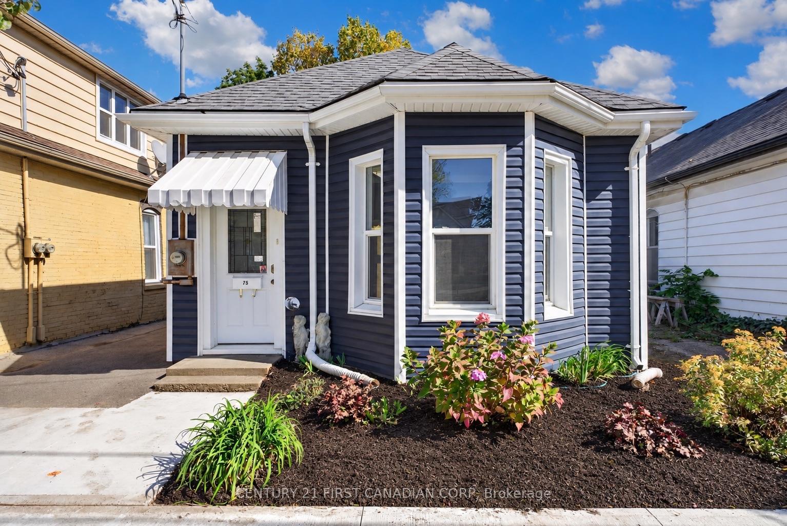 Photo 2 of 75 Alma Street, St. Thomas — HOMEH