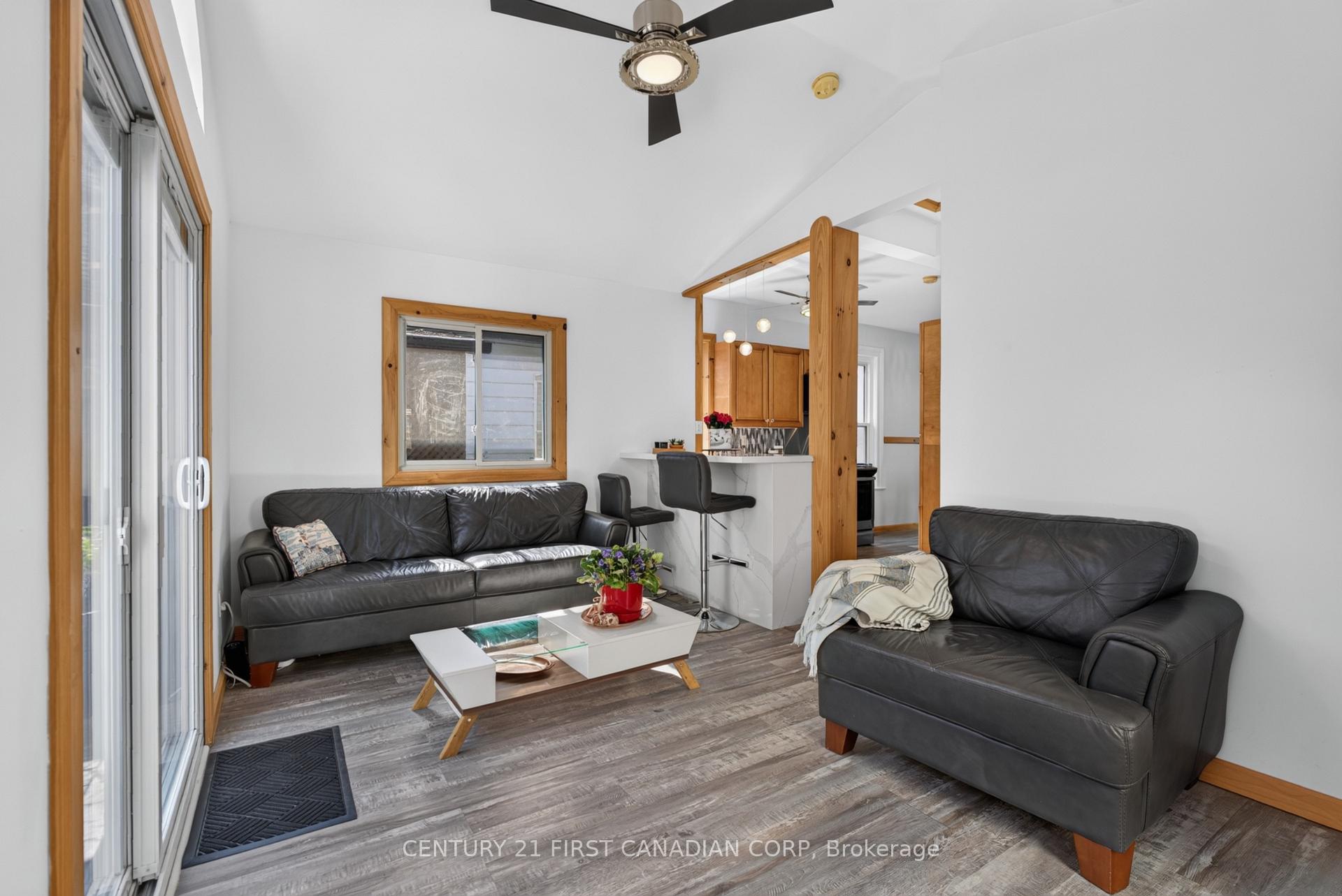 Photo 6 of 75 Alma Street, St. Thomas — HOMEH