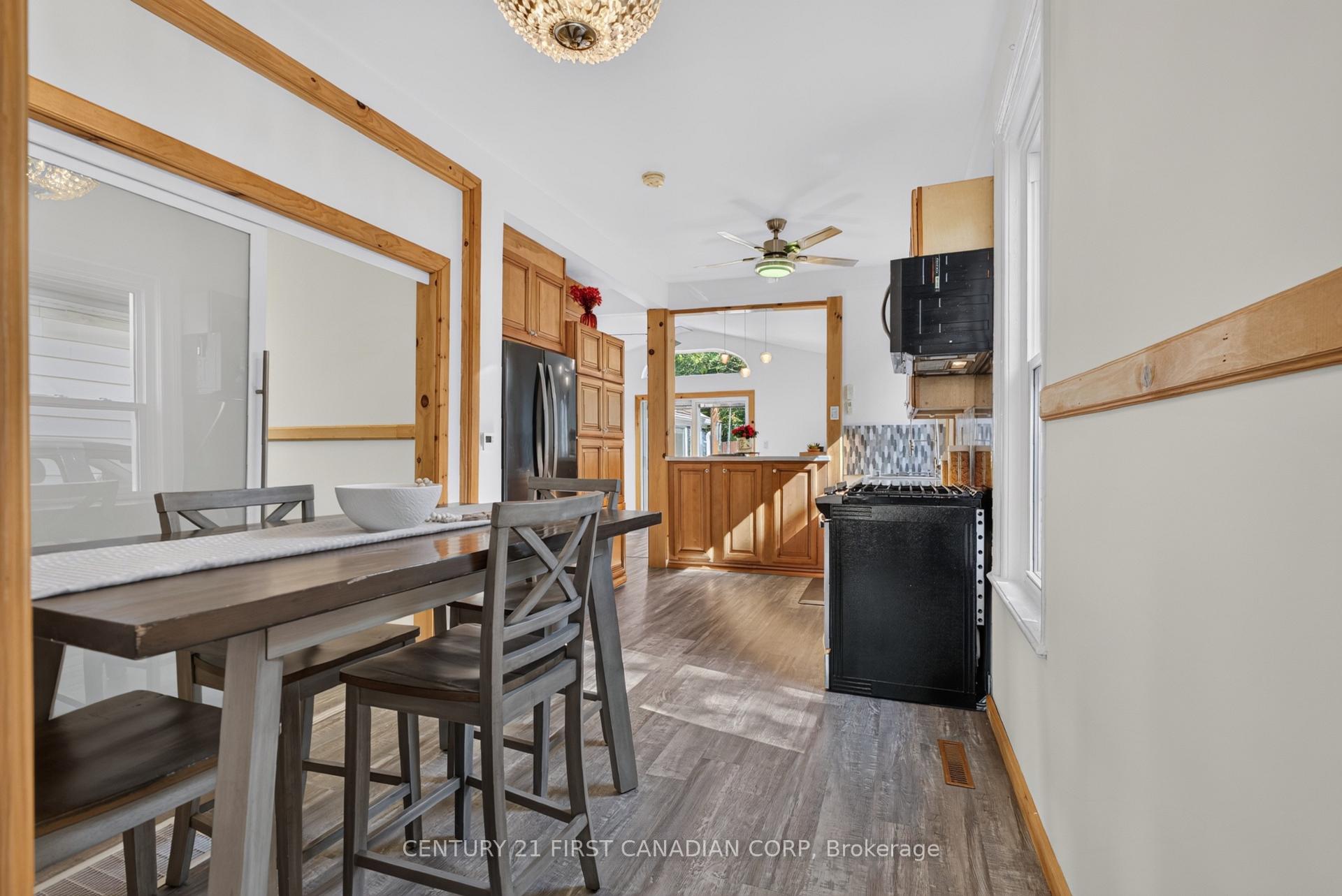 Photo 16 of 75 Alma Street, St. Thomas — HOMEH