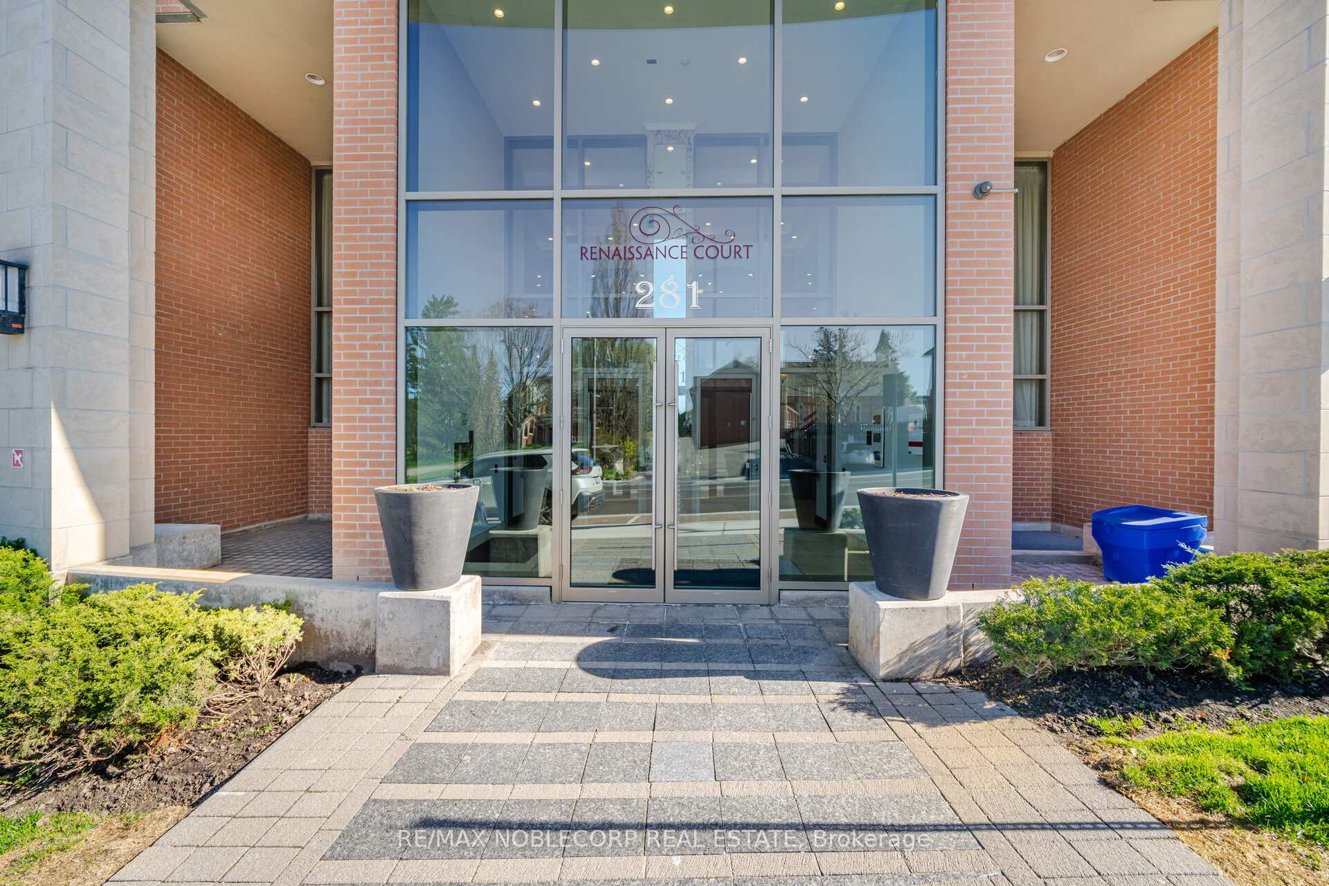 Photo 2 of Unit 308, 281 Woodbridge Avenue, Vaughan, West Woodbridge — HOMEH