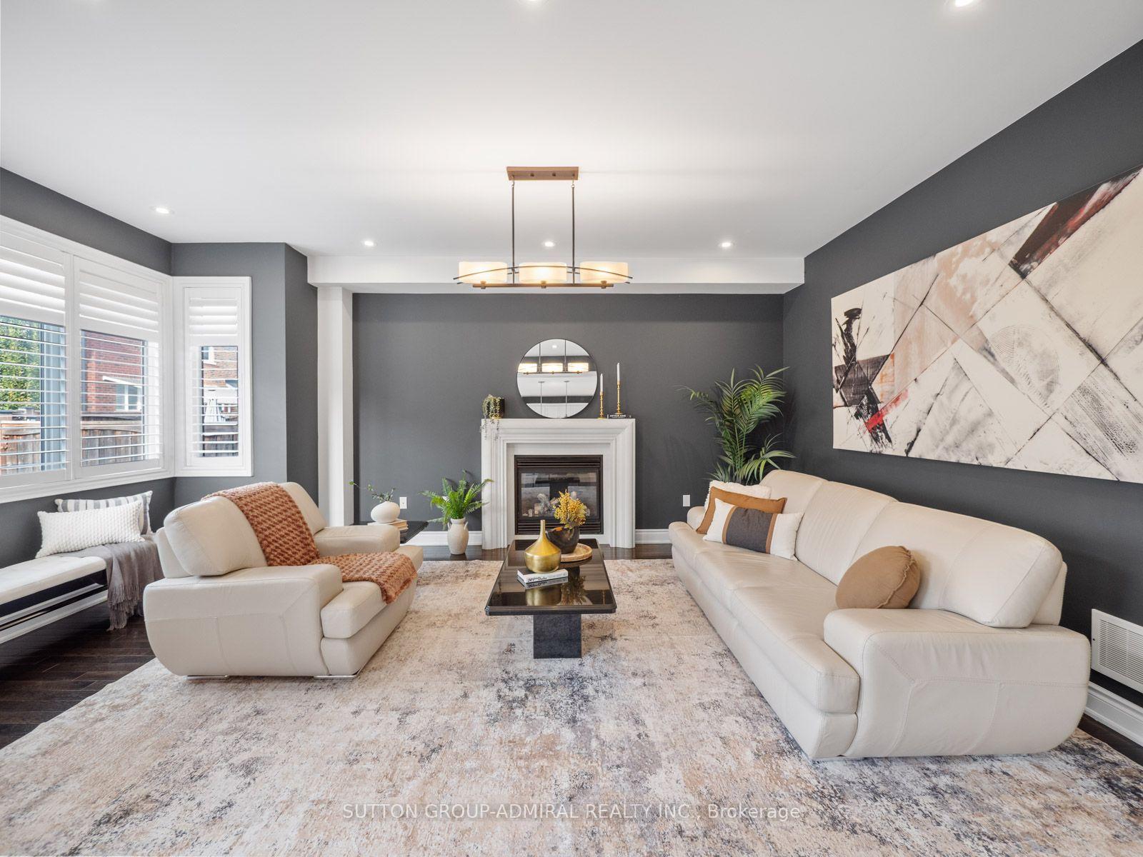 Photo 13 of 187 John Davis Gate, Whitchurch-Stouffville, Stouffville — HOMEH