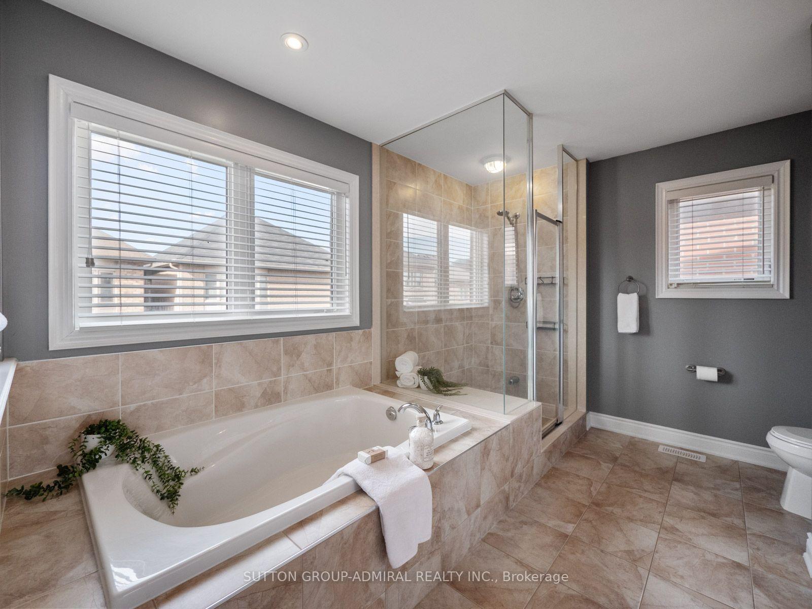 Photo 21 of 187 John Davis Gate, Whitchurch-Stouffville, Stouffville — HOMEH
