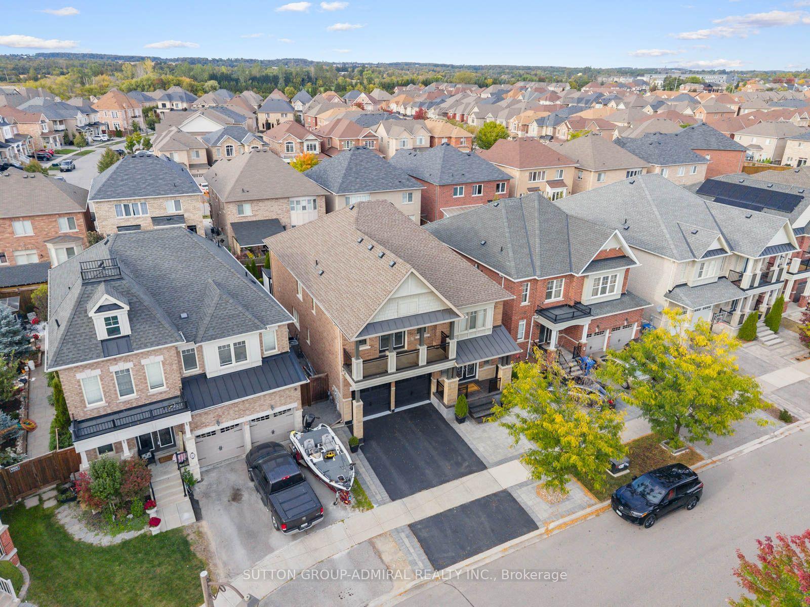 Photo 45 of 187 John Davis Gate, Whitchurch-Stouffville, Stouffville — HOMEH