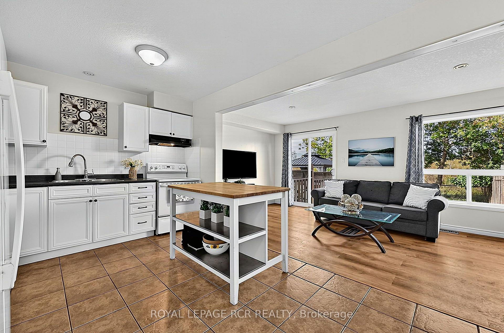 Photo 7 of 68 Shephard Avenue, New Tecumseth, Alliston — HOMEH