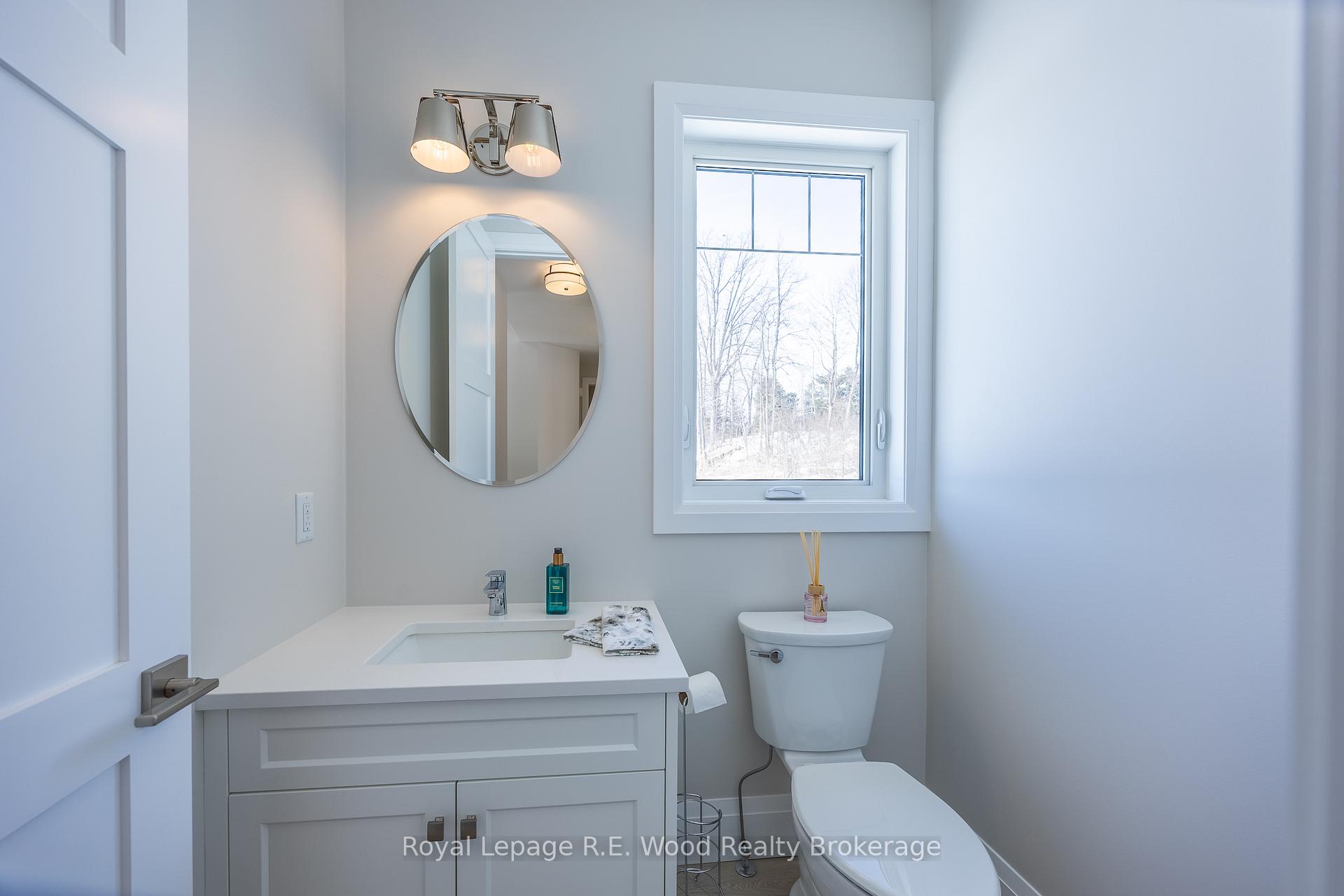 Photo 9 of 9 Greenhill Drive, Tillsonburg — HOMEH