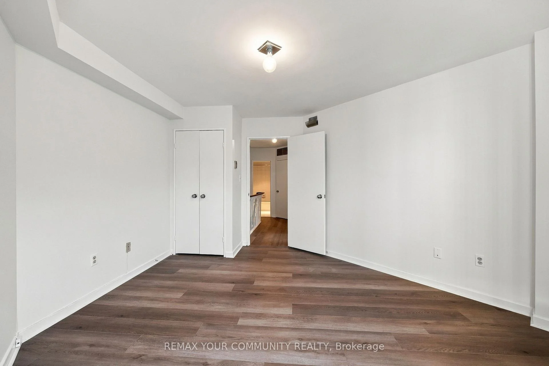 Photo 21 of Unit 410, 349 St Clair Avenue W, Toronto, Casa Loma — HOMEH