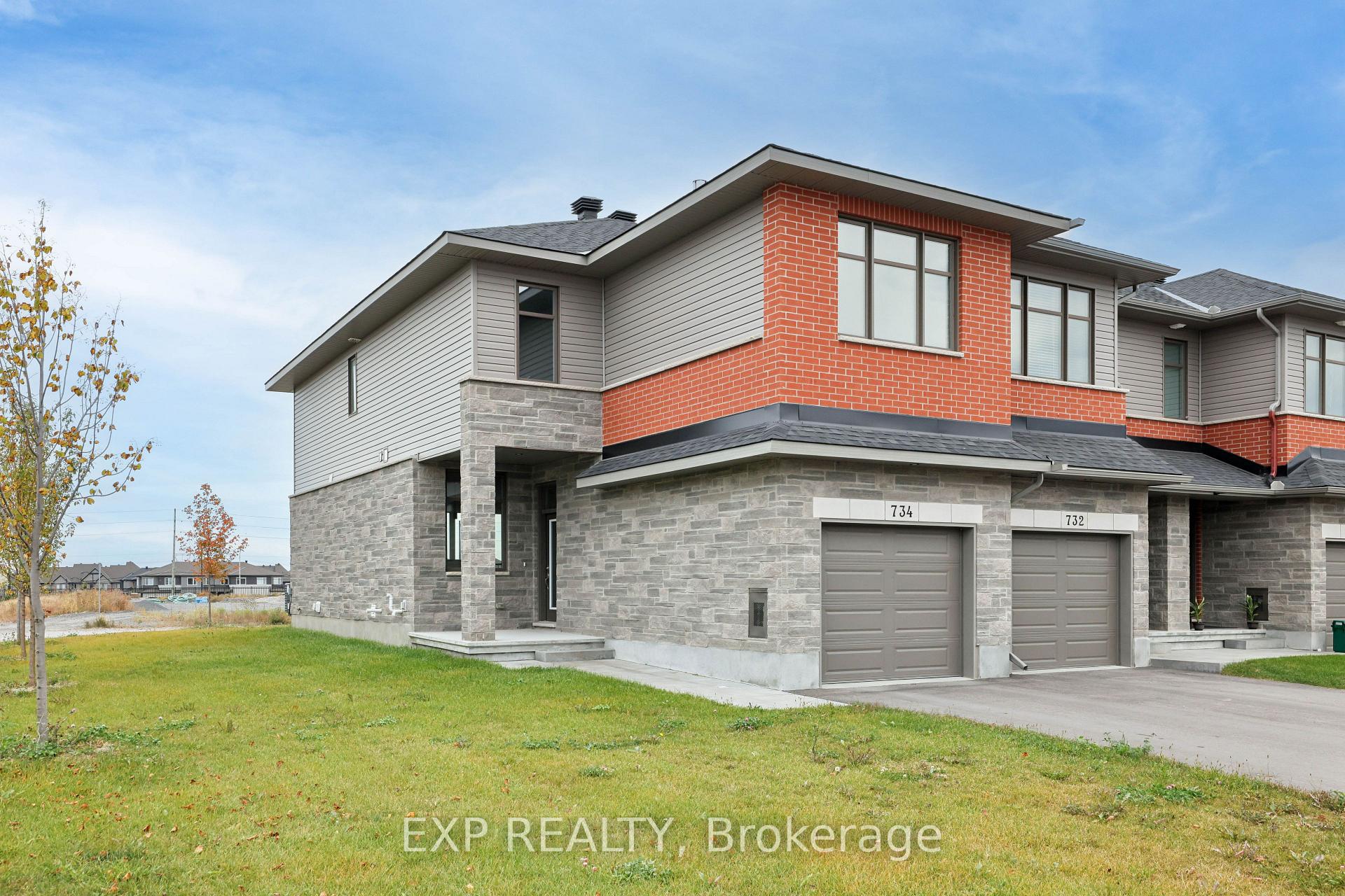 Photo 2 of 734 Ploughman Place, Ottawa, Stittsville (South) — HOMEH