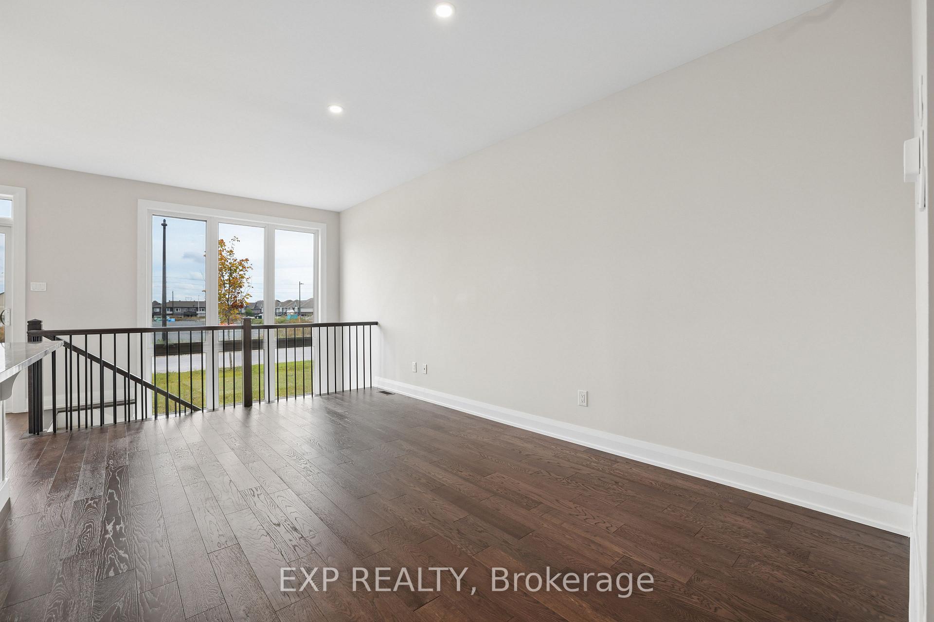 Photo 8 of 734 Ploughman Place, Ottawa, Stittsville (South) — HOMEH