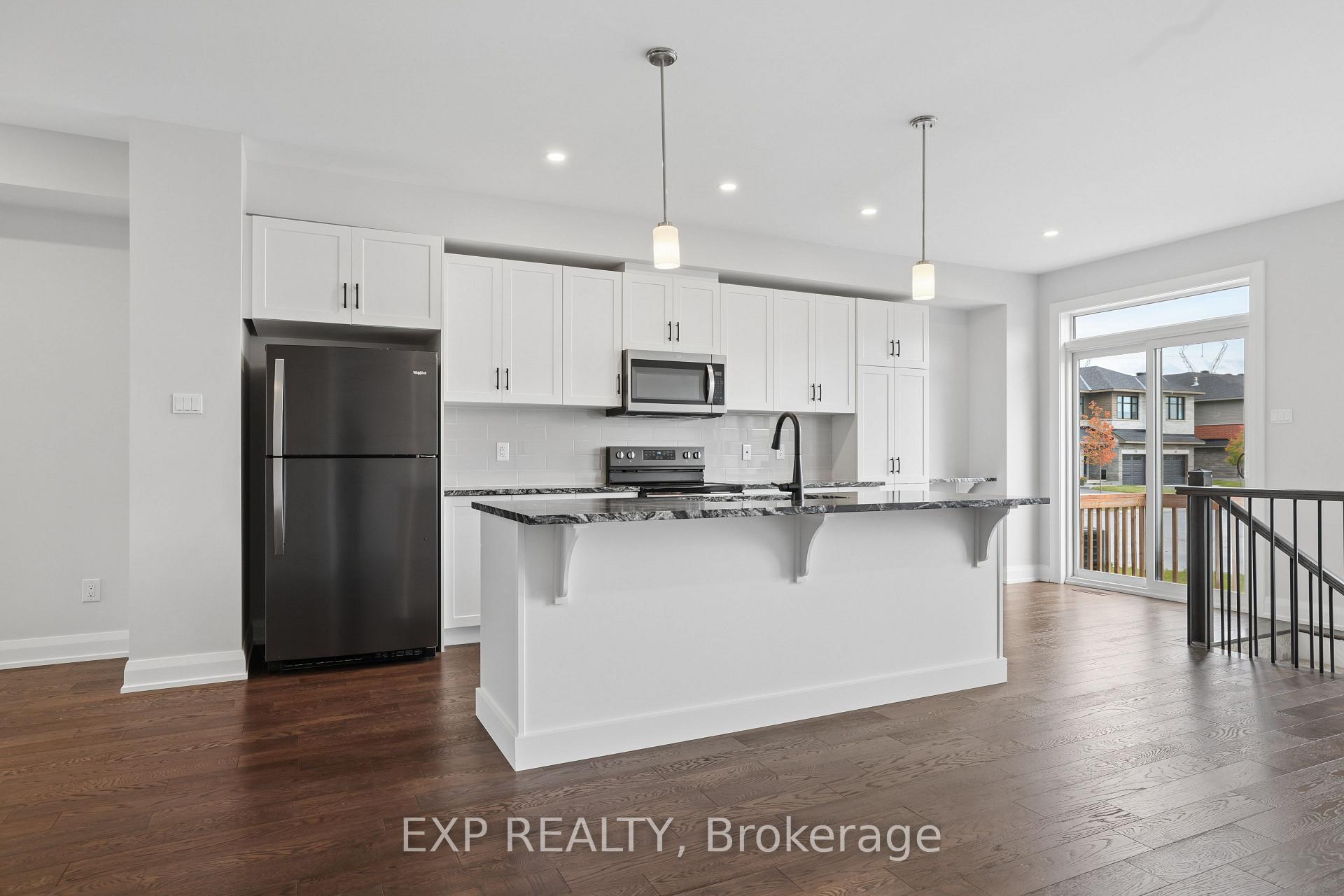 Photo 12 of 734 Ploughman Place, Ottawa, Stittsville (South) — HOMEH