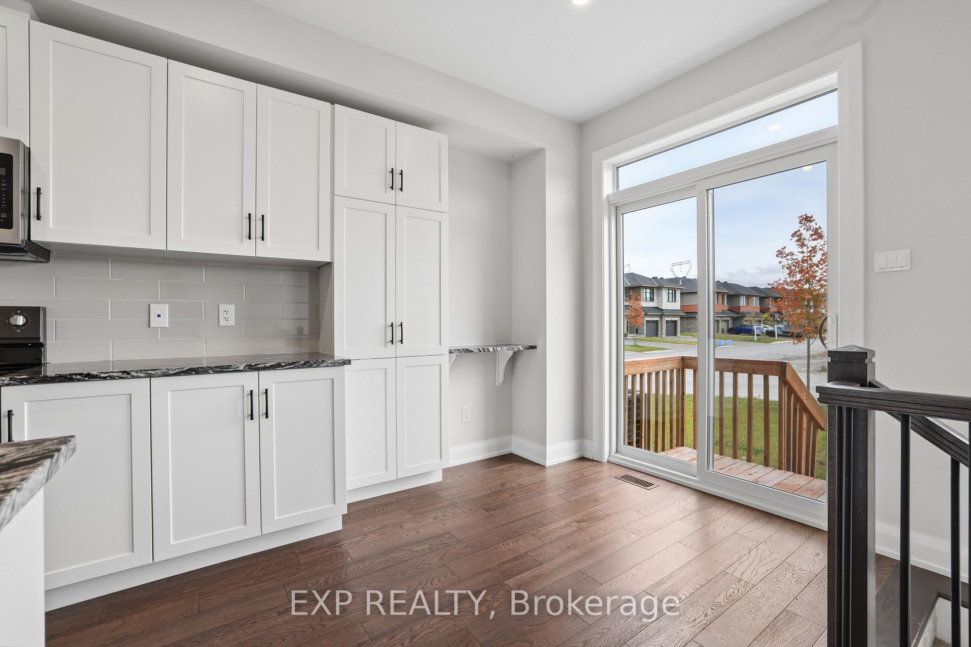 Photo 13 of 734 Ploughman Place, Ottawa, Stittsville (South) — HOMEH