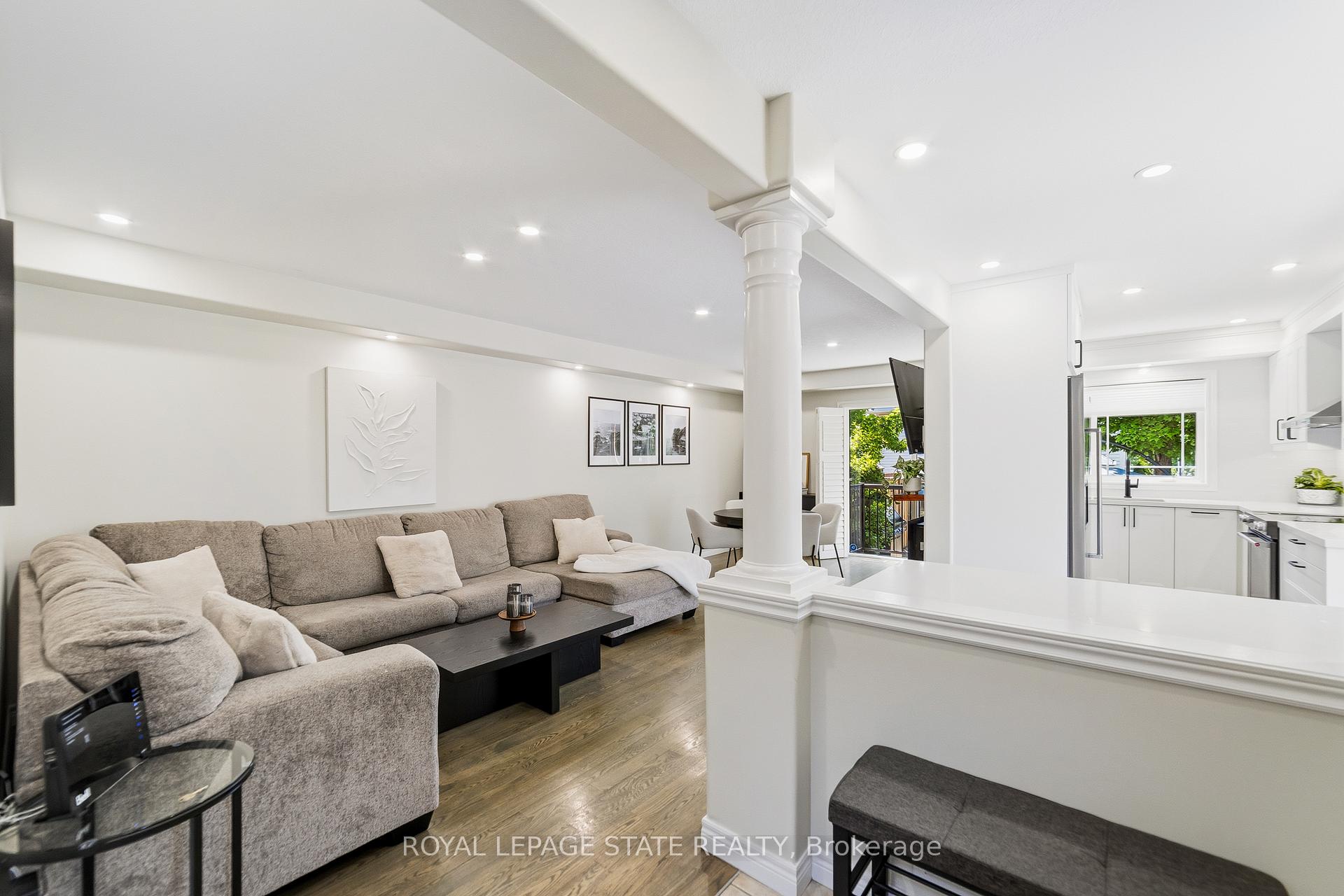 Photo 7 of Unit 13, 242 Upper Mount Albion Road, Hamilton, Stoney Creek Mountain — HOMEH