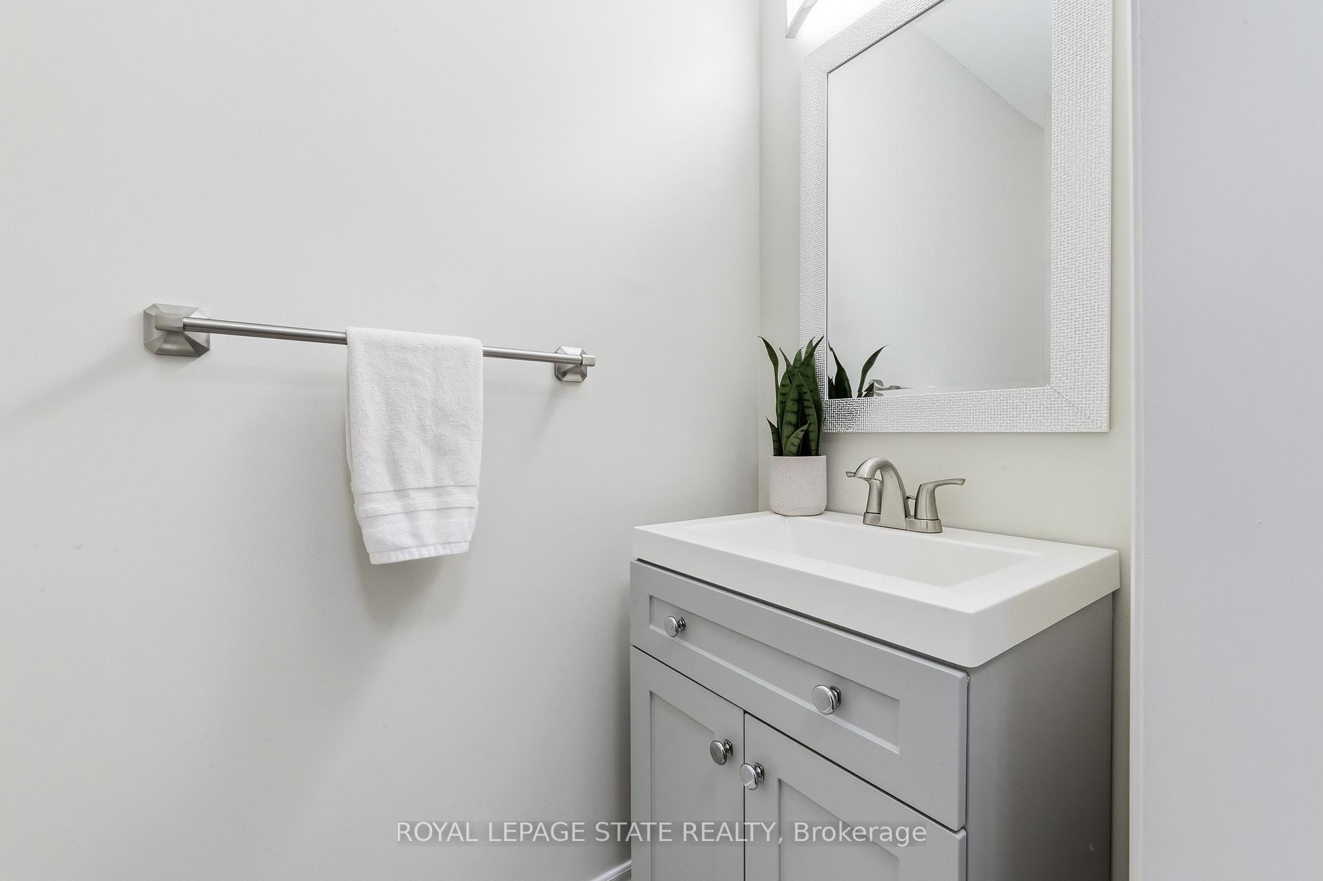 Photo 19 of Unit 13, 242 Upper Mount Albion Road, Hamilton, Stoney Creek Mountain — HOMEH