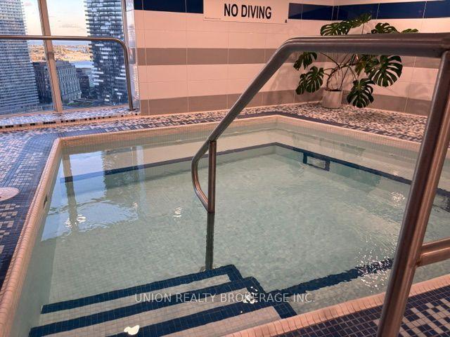 Photo 15 of Unit 411, 25 The Esplanade, Toronto, Waterfront Communities — HOMEH
