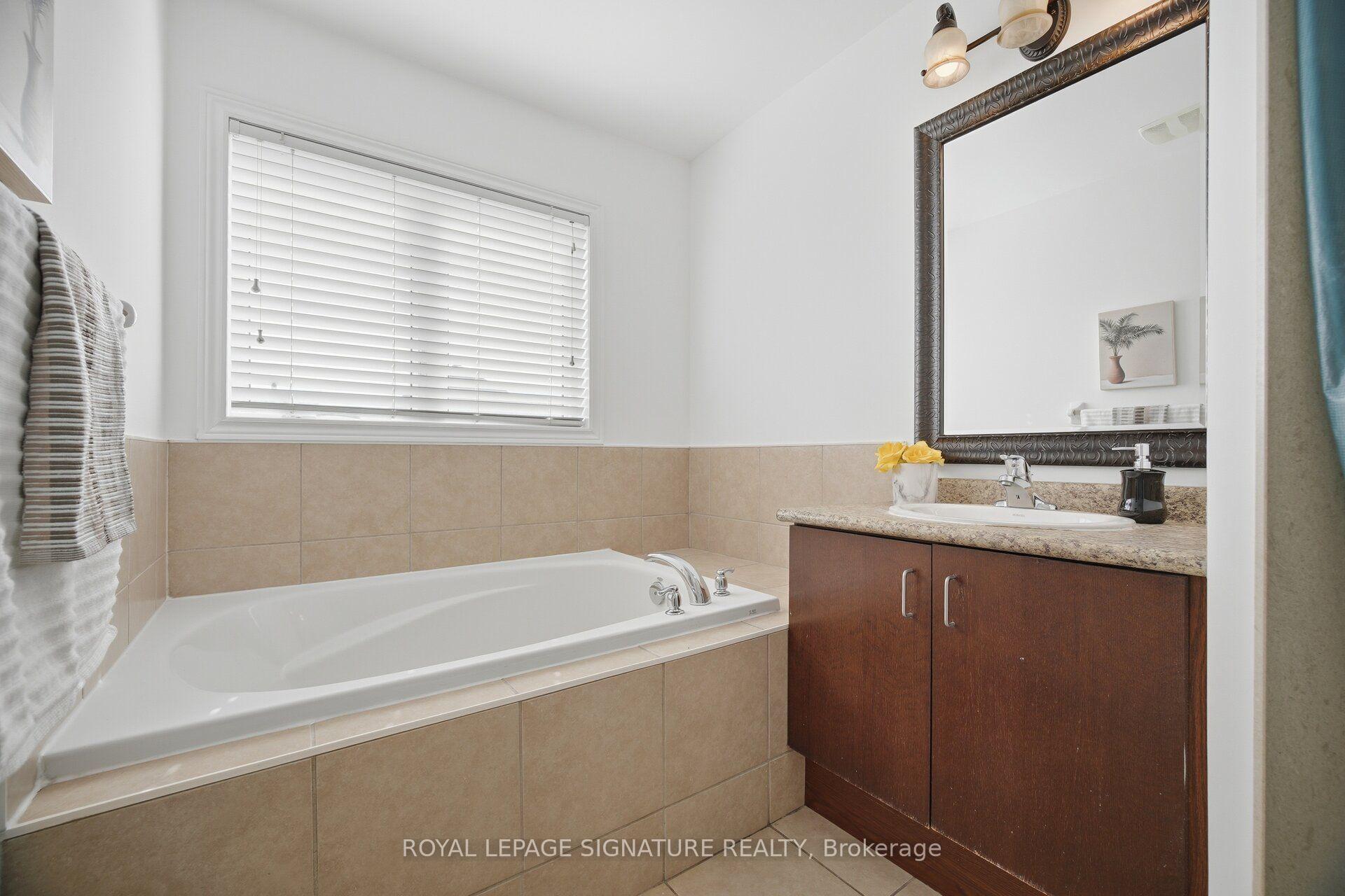 Photo 21 of 3250 Sunlight Street, Mississauga, Churchill Meadows — HOMEH