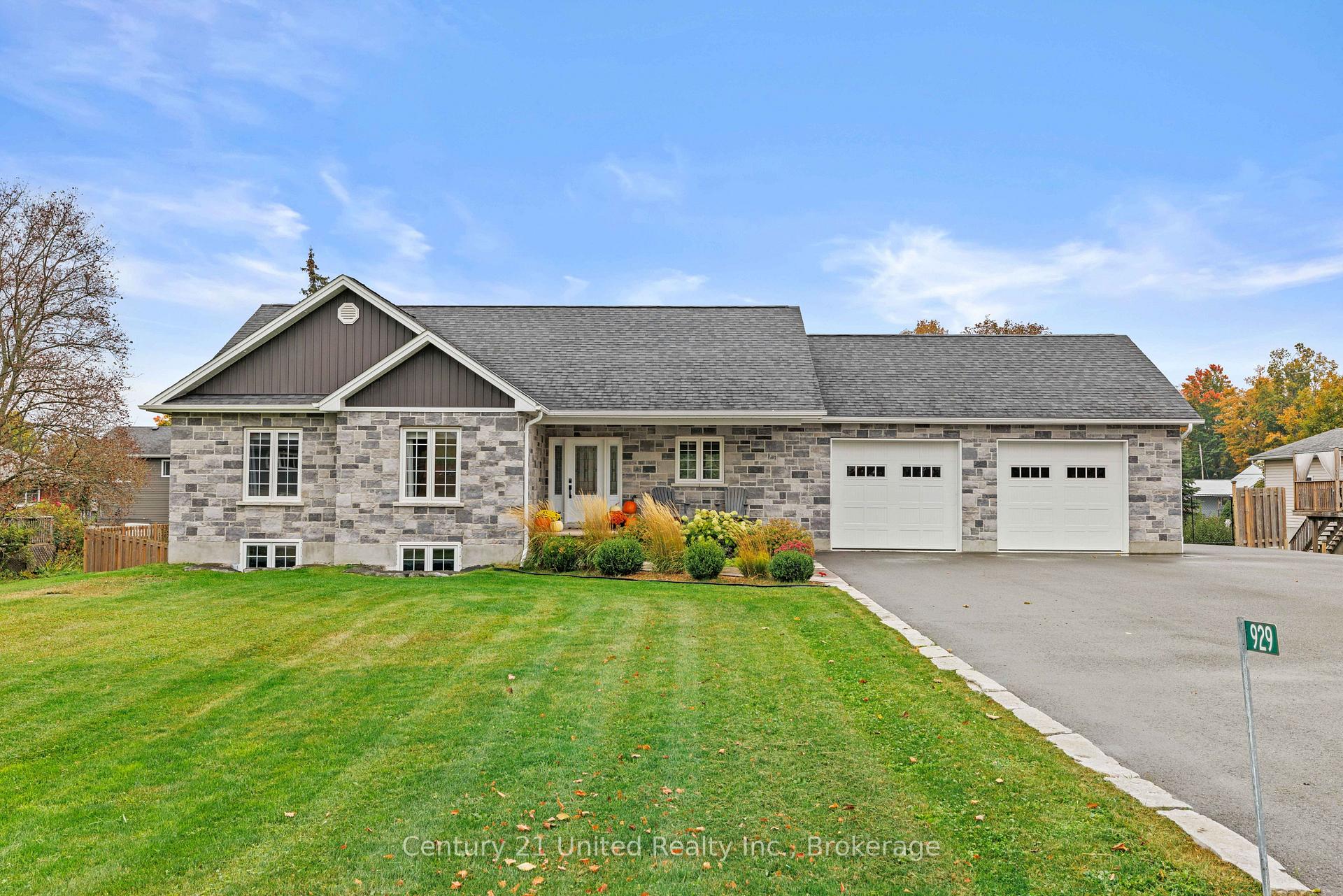 Photo of 929 Mount Pleasant Road