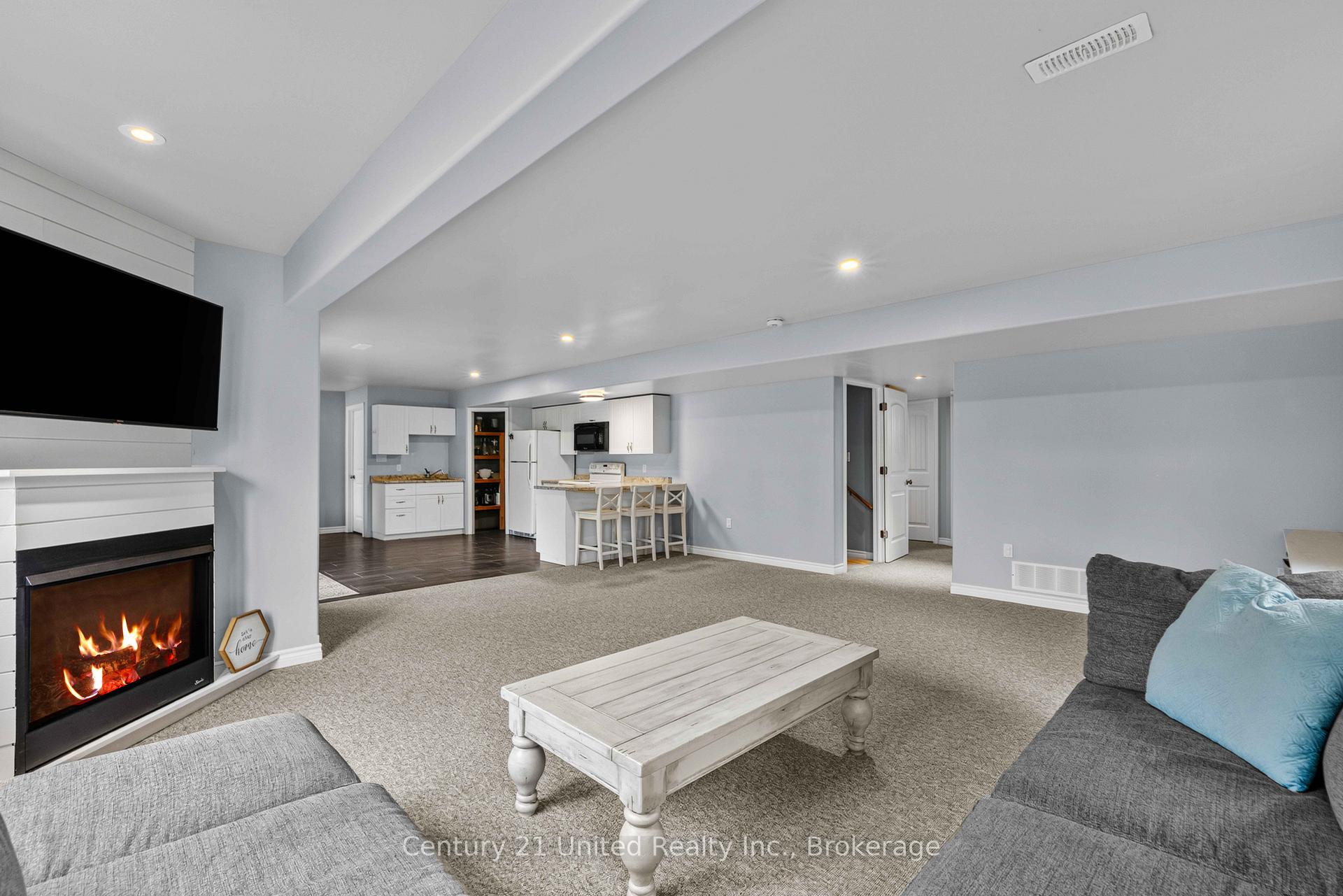 Photo 21 of 929 Mount Pleasant Road, Cavan Monaghan, Cavan Twp — HOMEH