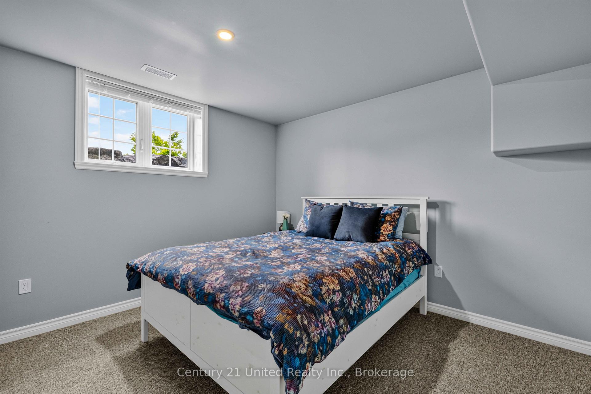 Photo 26 of 929 Mount Pleasant Road, Cavan Monaghan, Cavan Twp — HOMEH