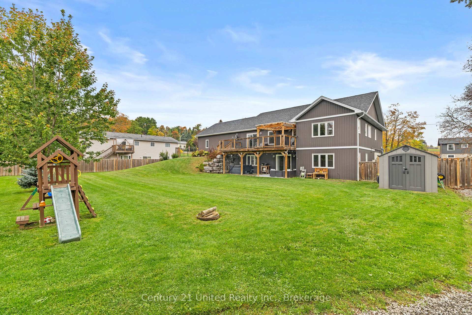 Photo 35 of 929 Mount Pleasant Road, Cavan Monaghan, Cavan Twp — HOMEH