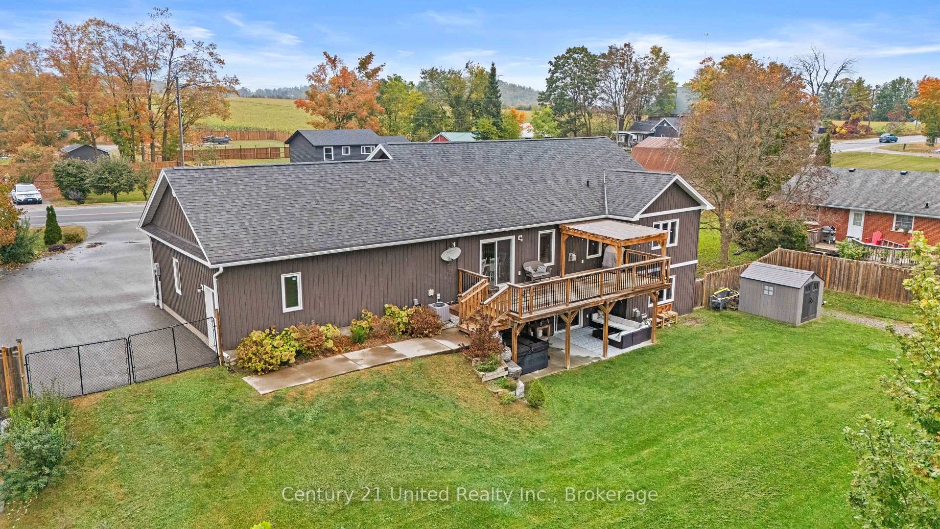 Photo 36 of 929 Mount Pleasant Road, Cavan Monaghan, Cavan Twp — HOMEH