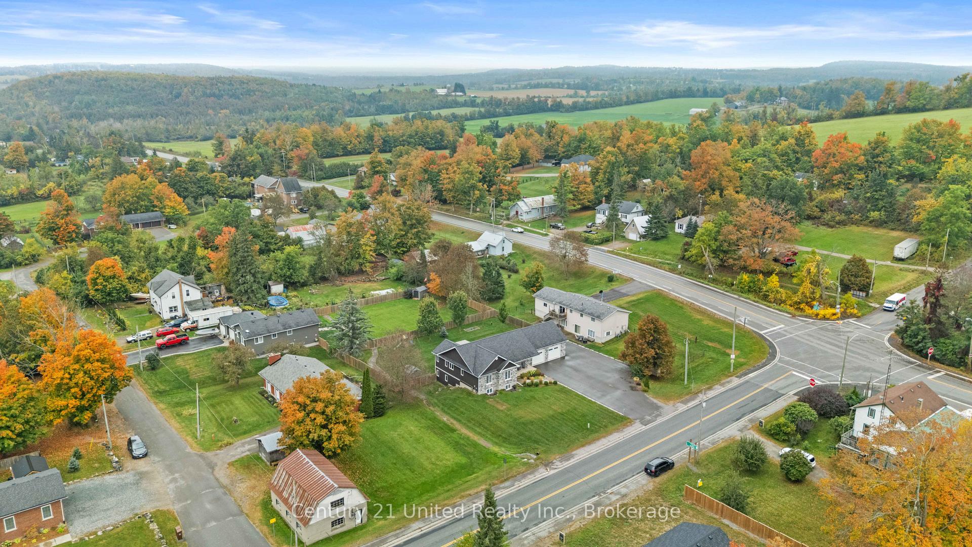 Photo 38 of 929 Mount Pleasant Road, Cavan Monaghan, Cavan Twp — HOMEH