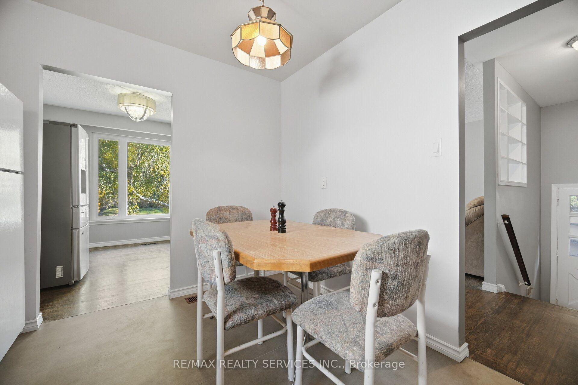 Photo 17 of 49 Ferndale Crescent, Brampton, Brampton East — HOMEH