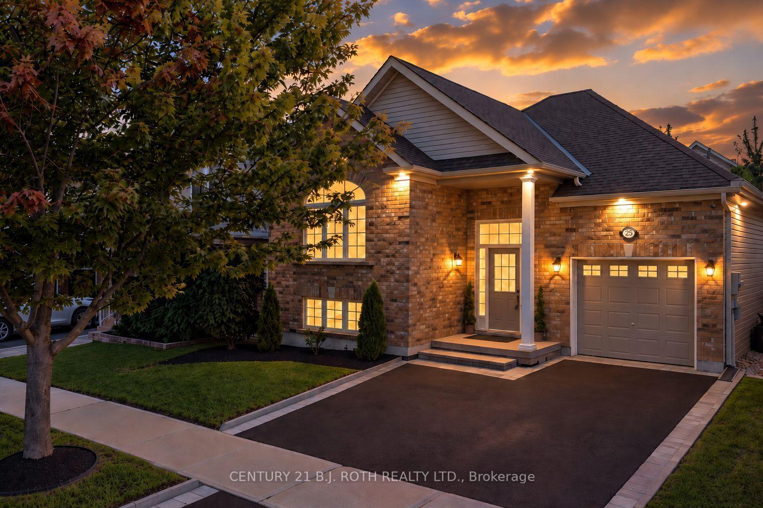 Photo 2 of 25 Cranberry Lane, Barrie, Holly — HOMEH