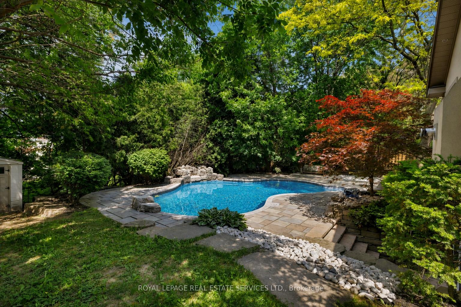 Photo 2 of 1387 Willowdown Road, Oakville, Southwest — HOMEH