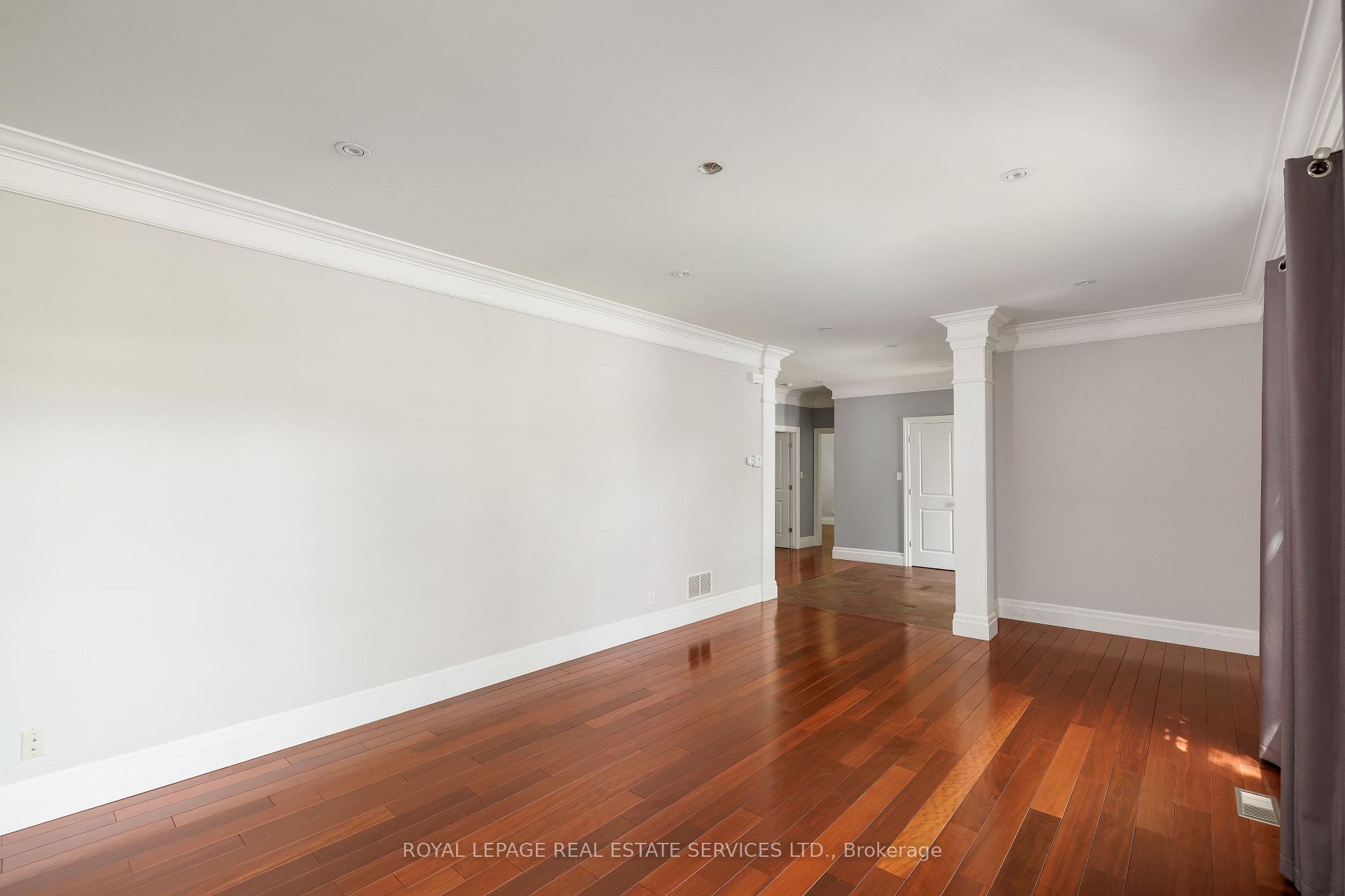 Photo 9 of 1387 Willowdown Road, Oakville, Southwest — HOMEH