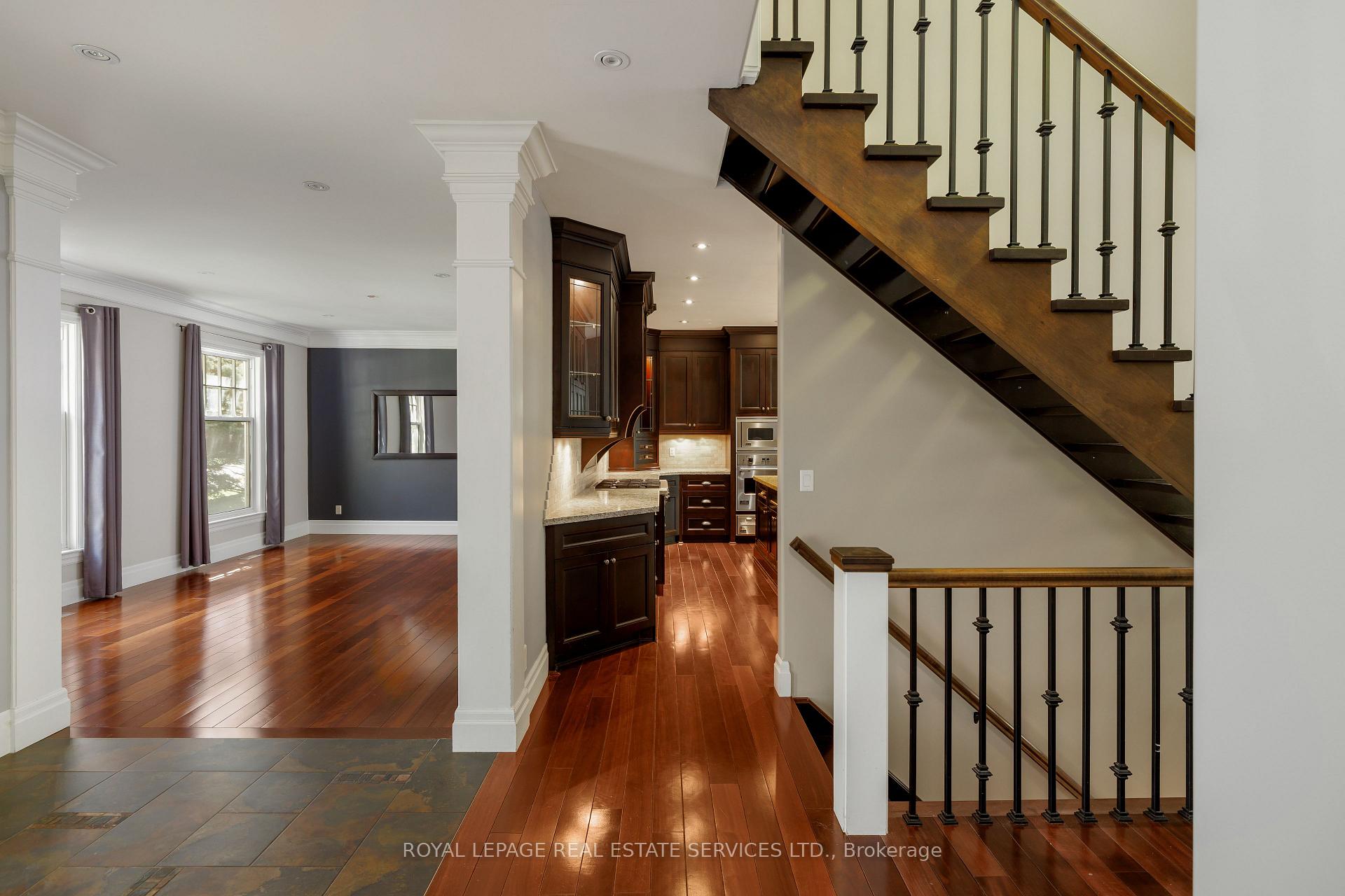 Photo 11 of 1387 Willowdown Road, Oakville, Southwest — HOMEH