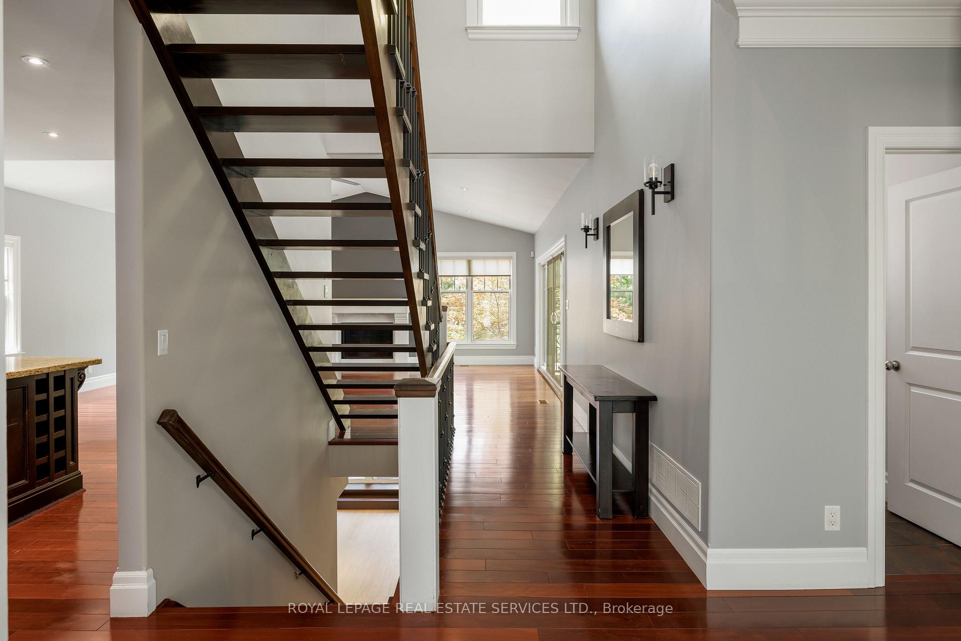 Photo 17 of 1387 Willowdown Road, Oakville, Southwest — HOMEH