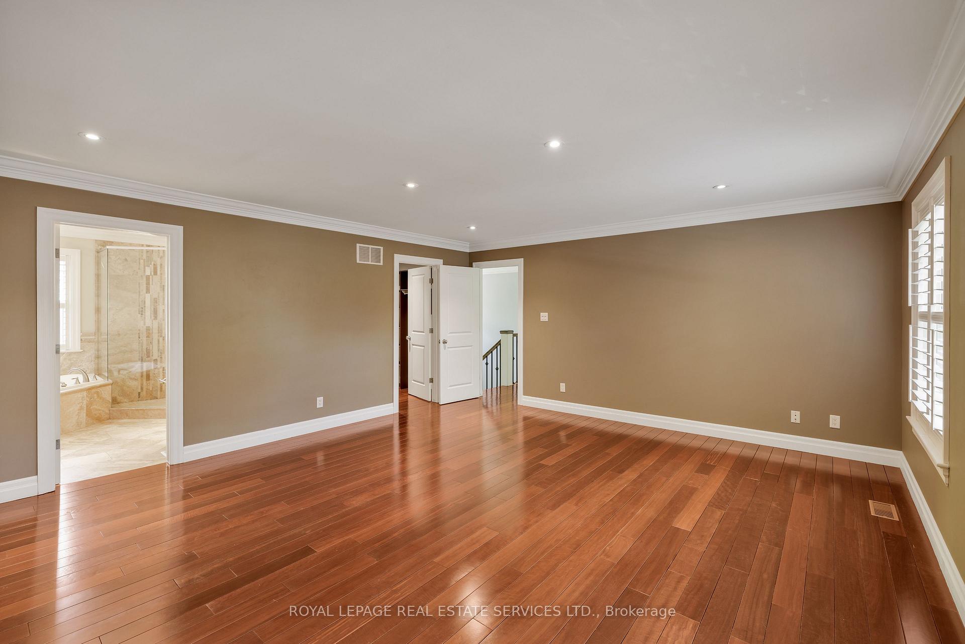 Photo 21 of 1387 Willowdown Road, Oakville, Southwest — HOMEH